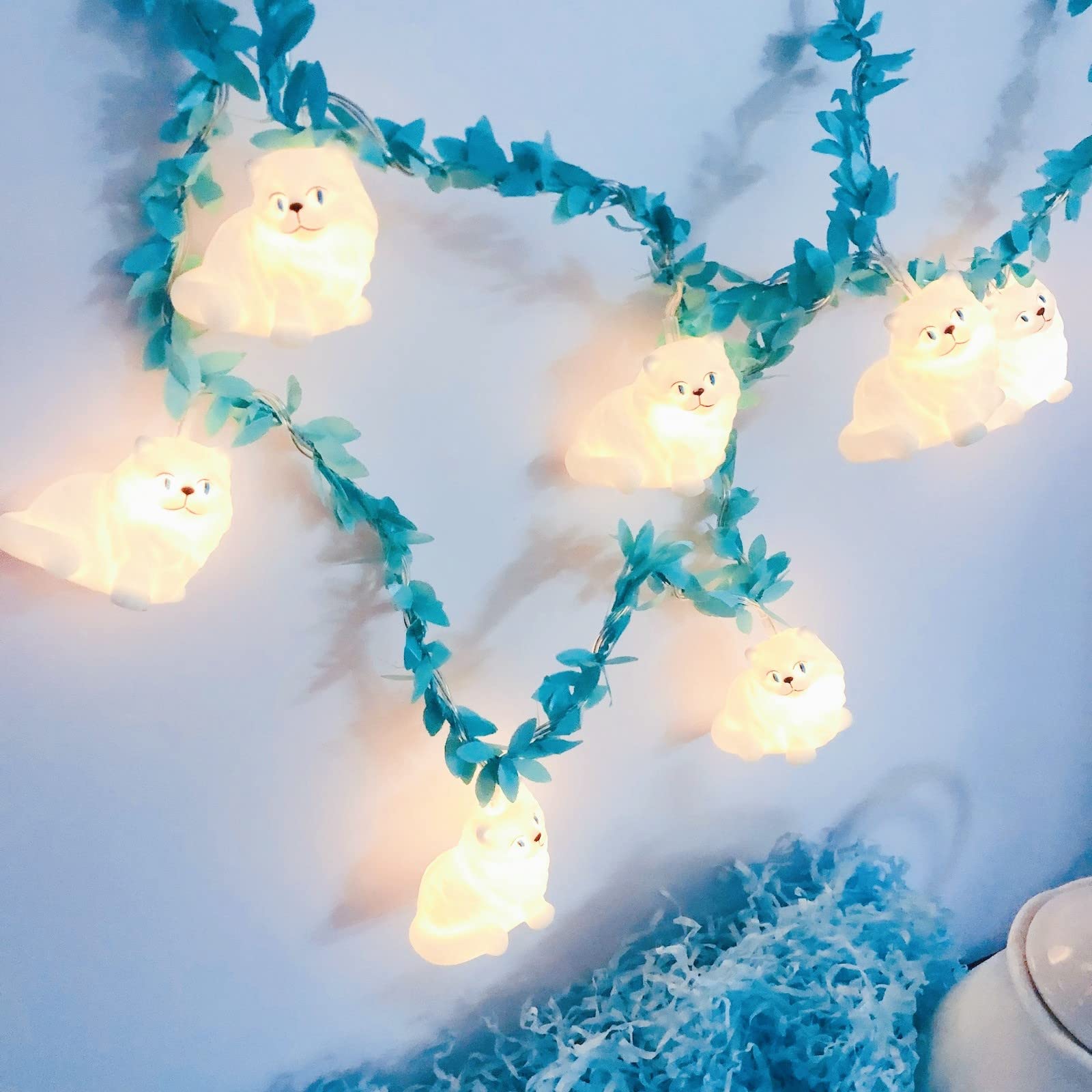 Riaxuebiy 1.65M 10 LED Cute Animal Cat with Blue Vine String Lights Battery Operated Decorative Festival Fairy Lights Warm White Animal Ornament Children's Bedroom Night Light (Cat with Vine) — image 1