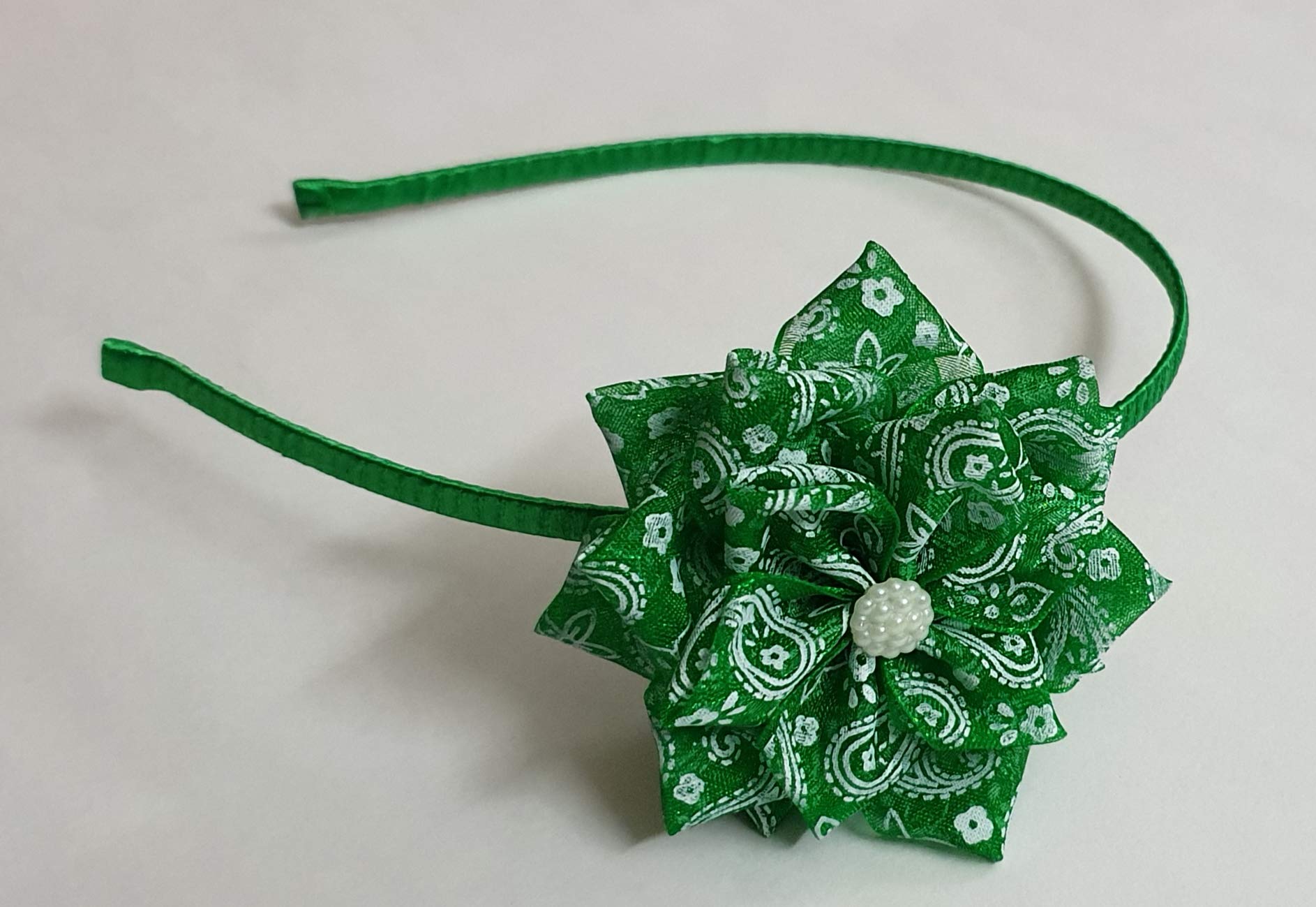 Belleza Crafting with Creativity Green Printed Satin Flower Hairband/Headband for Girls (Pack of 1) (B08G54H3BK) Amazon Price History, Amazon Price Tracker