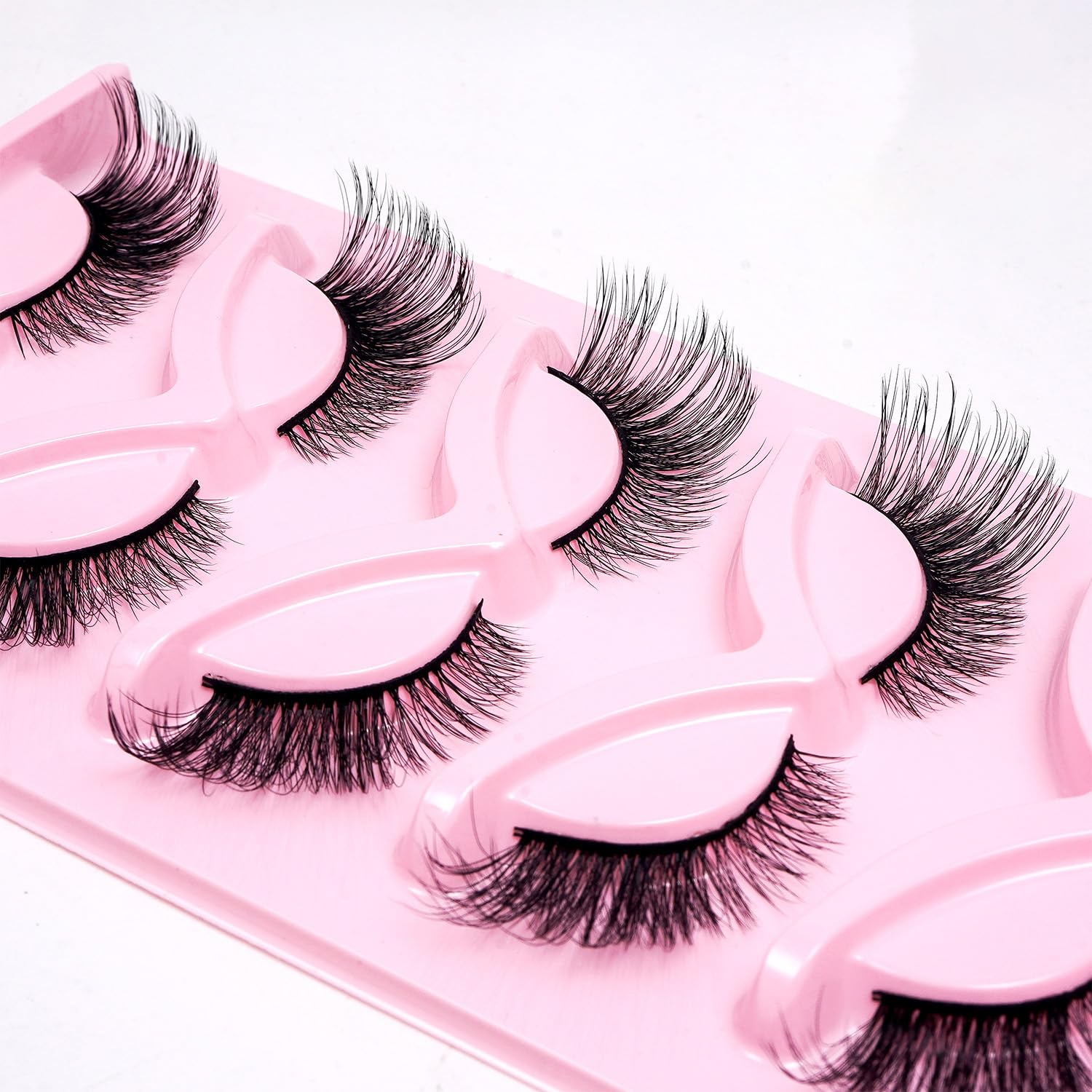 Wispy Künstliche Nerzwimpern, natürlicher Look, Volumenwimpern, flauschige falsche Wimpern, 18 mm lange Streifen, Fuchs, Katzenaugen-Wimpern, Feen-Look, 5 Paar (DM-A0512)