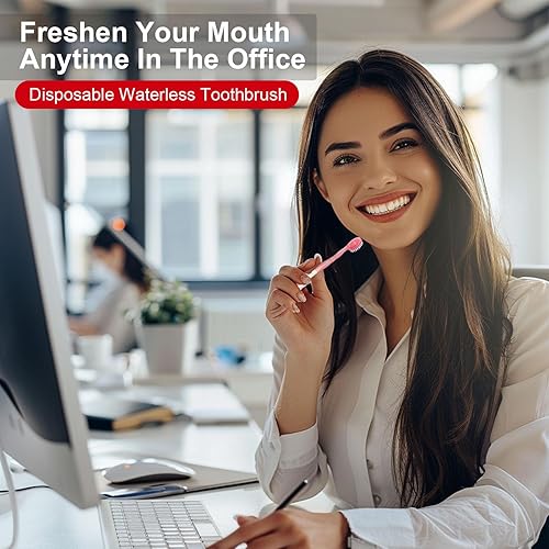 Miniatura 8 de Paquete de 70 mini cepillos de dientes desechables 5 en 1 cepillo de dientes portátil prepegado de viaje con pasta de dientes, raspador de lengua,