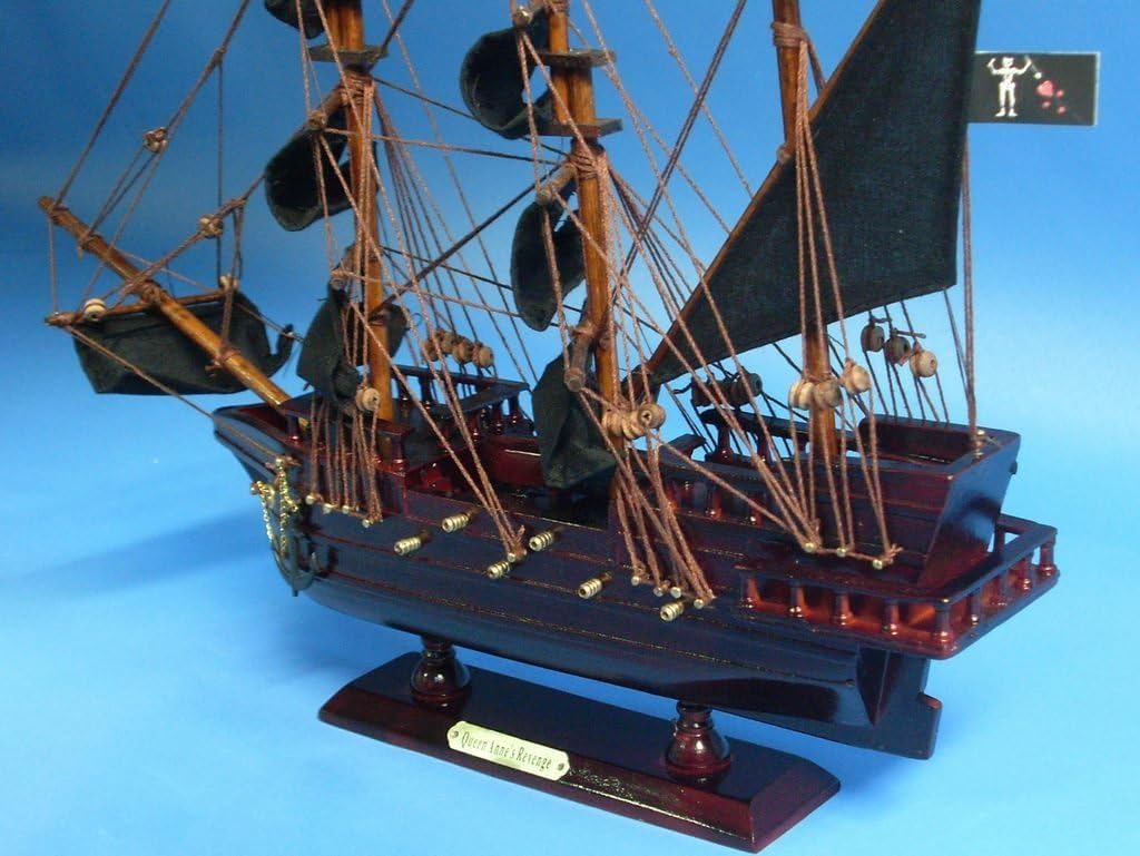 Hampton Nautical Blackbeard's Queen Anne's Revenge Pirate Ship, 15"