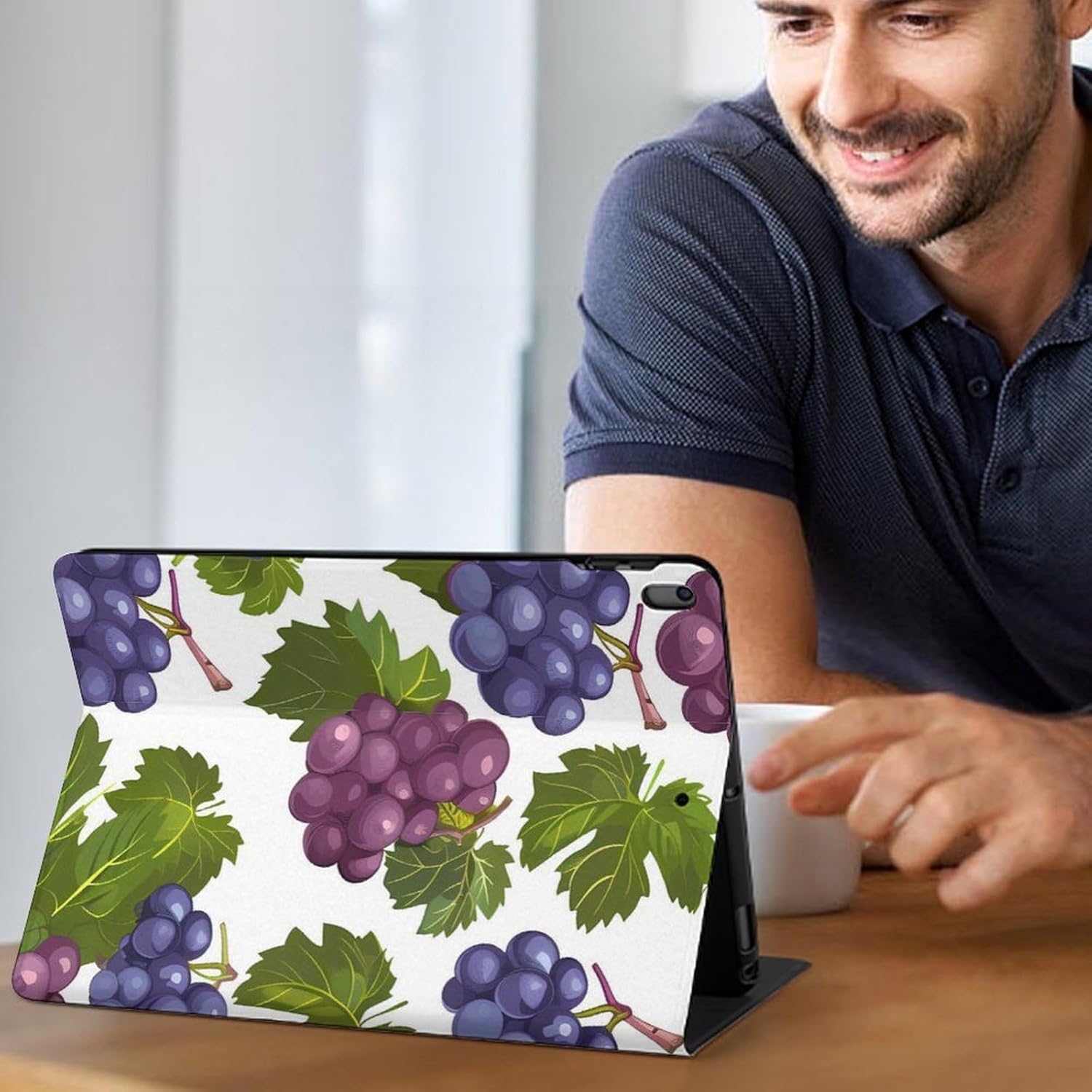 Purple Grapes with Green Leaves Printed Case Trifold Stand Protective Cover Compatible with ipad Pro/ipad Air3(10.5in)