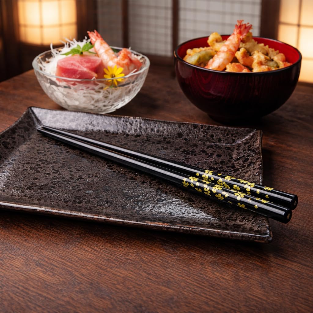 Premium Japanese Chopsticks Reusable [ Made in Japan ] Traditional Lacquer Art Wooden Chopsticks (Black(YM003)) — Amazon image 3
