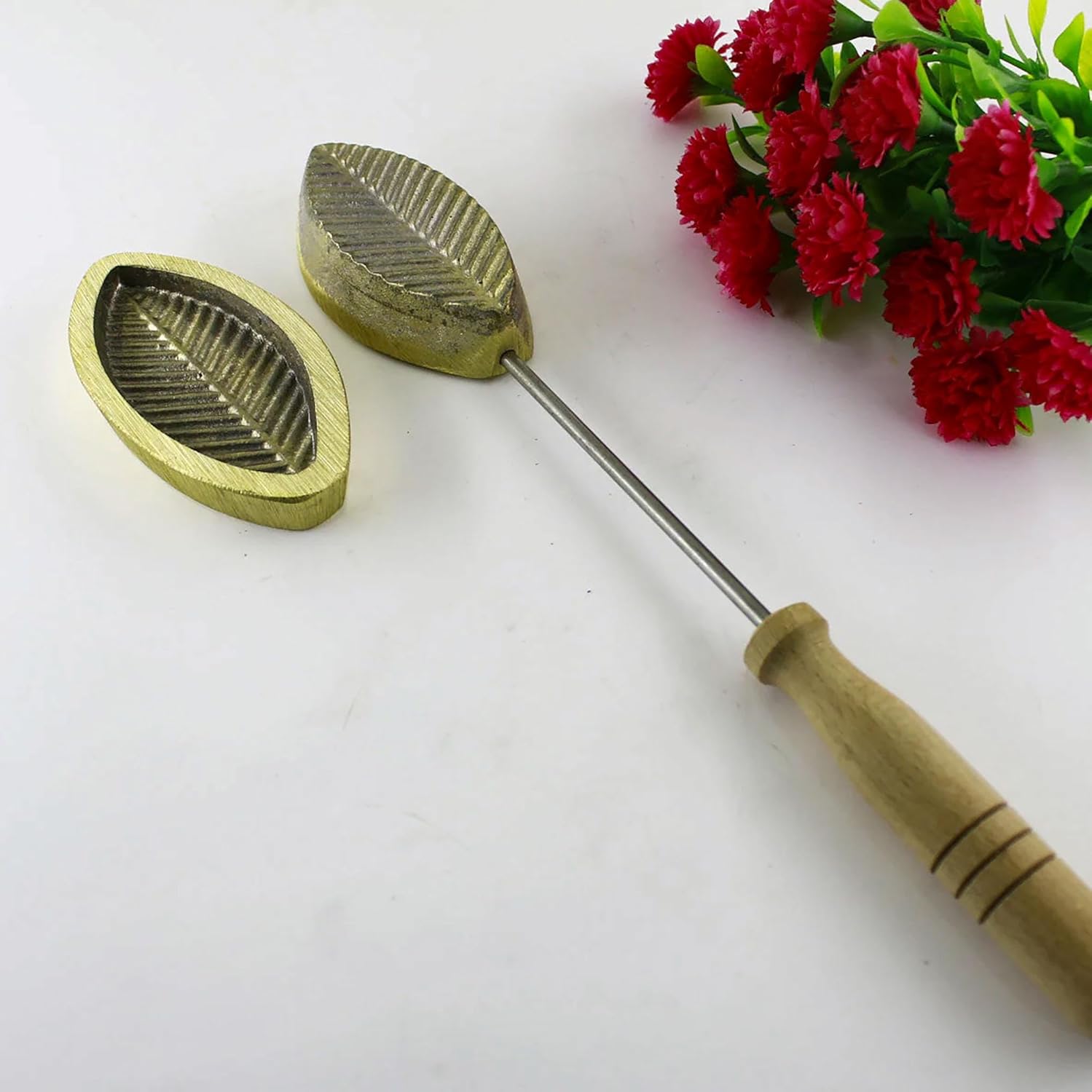Floral Craft Mould – Petal & Leaf Shaping Iron Tool | 8cm x 4.5cm for Silk & Fabric Flowers