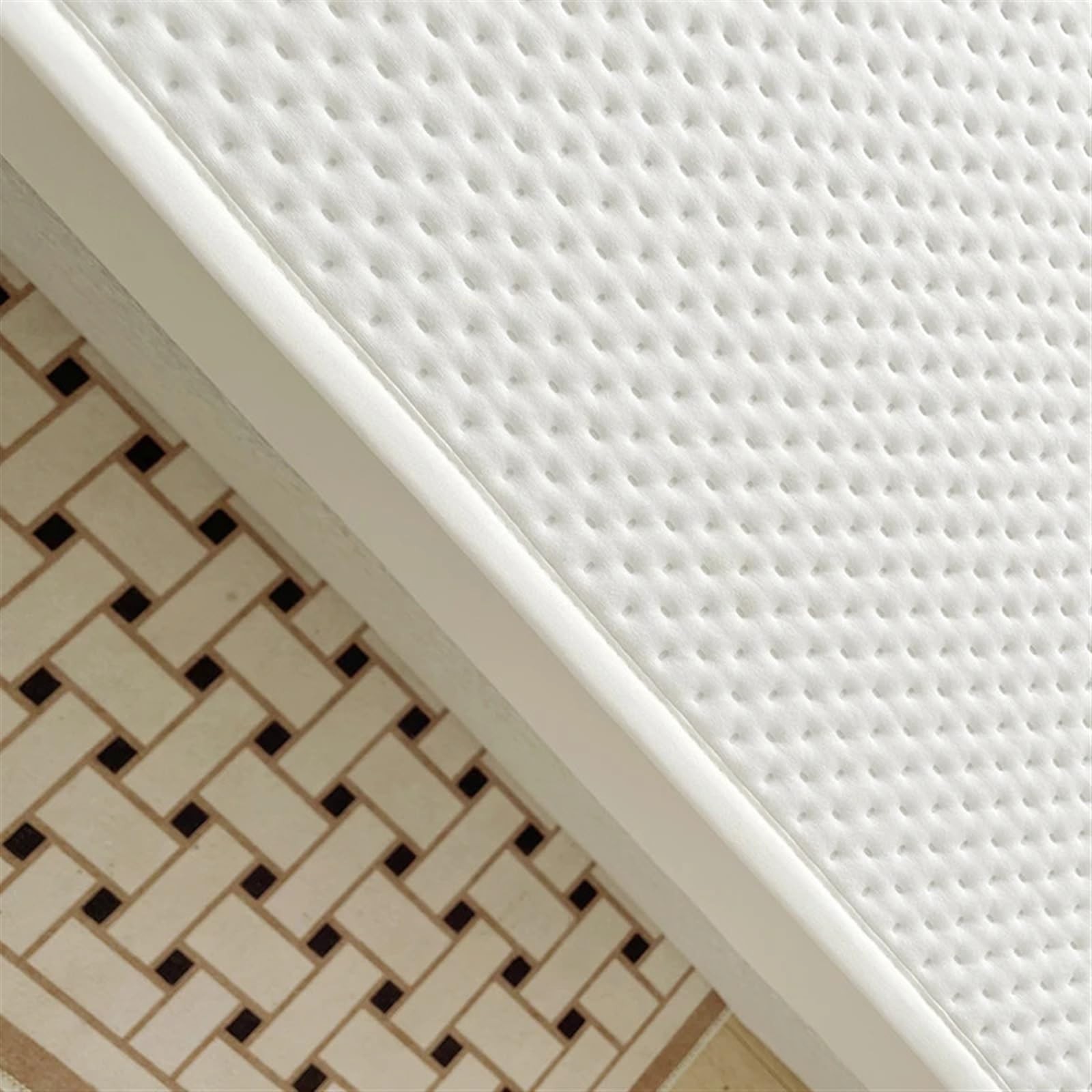 Sobrecolchón Acolchado de Microfibra Funda de colchón Impermeable, Protector de Cama Acolchado de algodón, Tejido de Clase, se Adapta a hasta 30 cm de Profundidad(5,105x200x30cm)