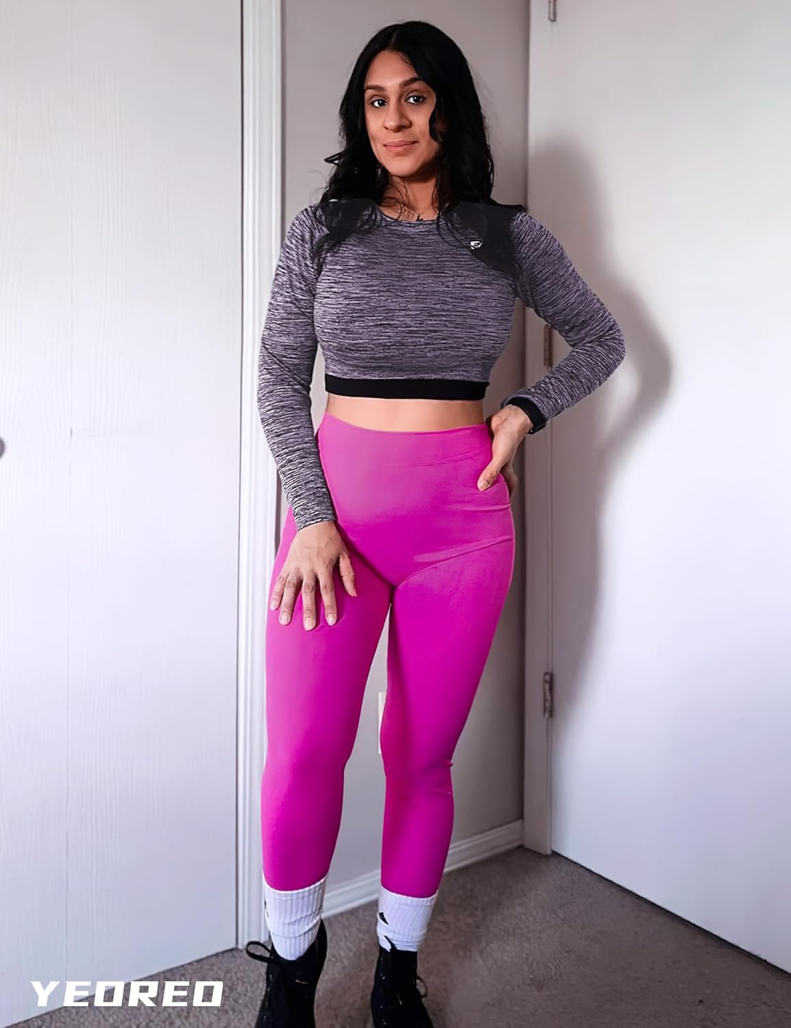 YEOREO Gym Leggings for Women V Back Workout Leggings Scrunch Butt Lifting Leggings for Women High Waist Yoga Pants Daze - Image 3