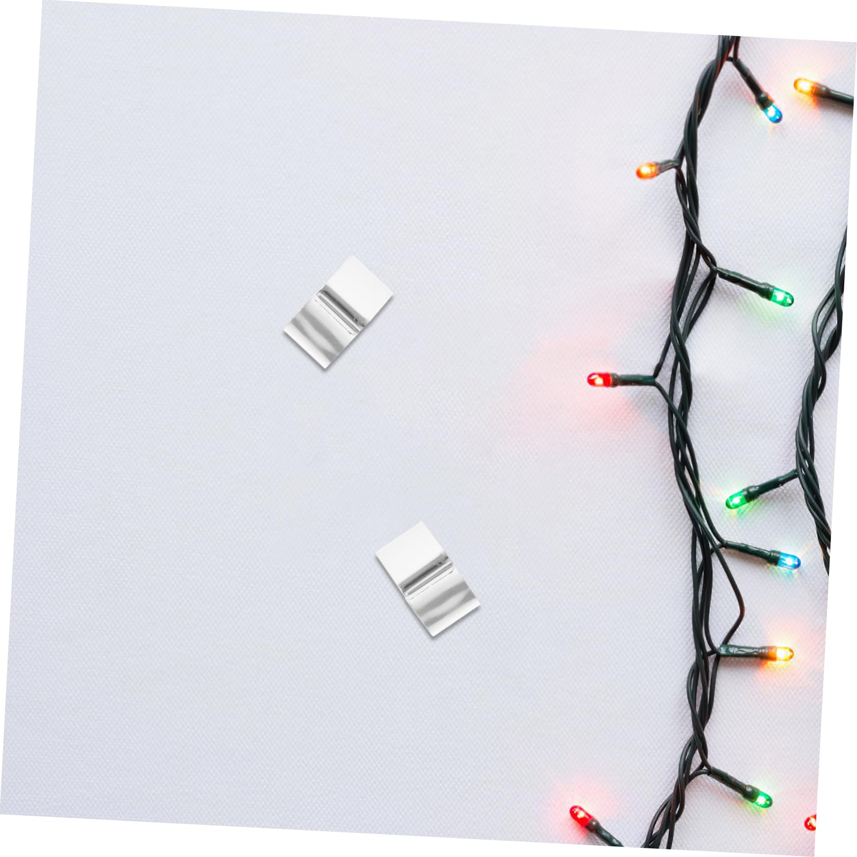 SOESFOUFU 50Pcs Outdoor Light Clips Metal Hooks for Christmas String Lights Easy to Use Clips for Holiday Decorations and Outdoor Festivities