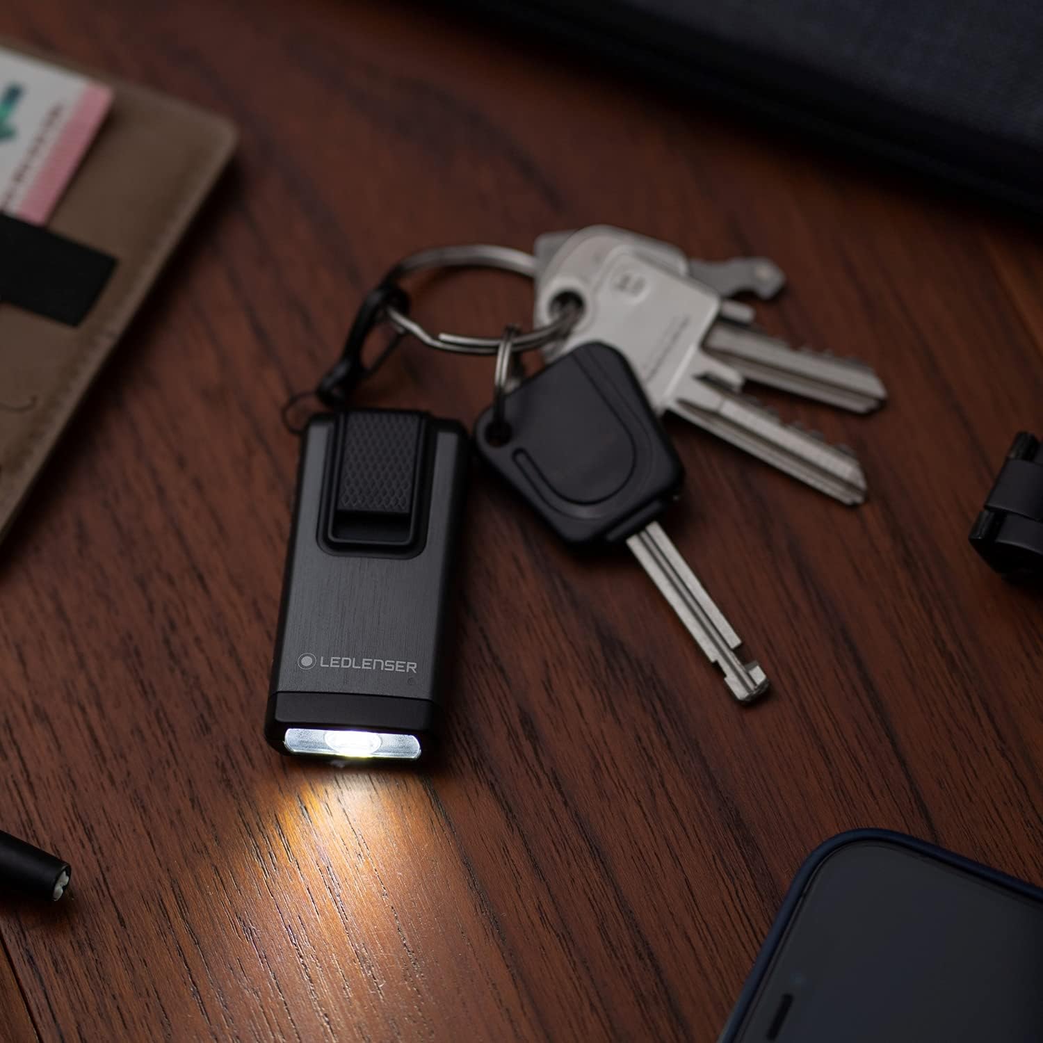 Ledlenser K6R 400 Lumens USB A Rechargeable Keychain Light with Red Light (Grey)