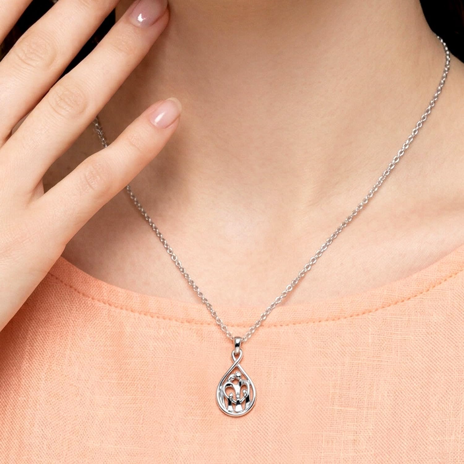 Jewelili Sterling Silver or Rose or Yellow Gold over Silver Family Pendant Necklace 18 Inches Cable Chain