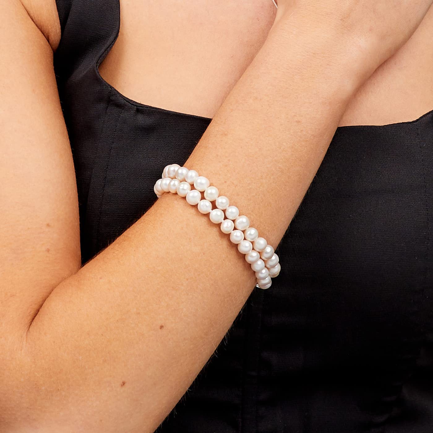 Elegantes zweireihiges Perlenarmband für Damen – Weiß – 18,5 cm, 7 mm