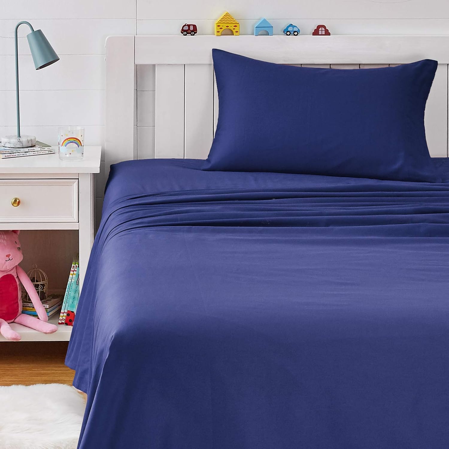 Amazon Basics Kids 100% Cotton Durable, Super Soft Sheet Set - 3 pcs, Full, Midnight Blue