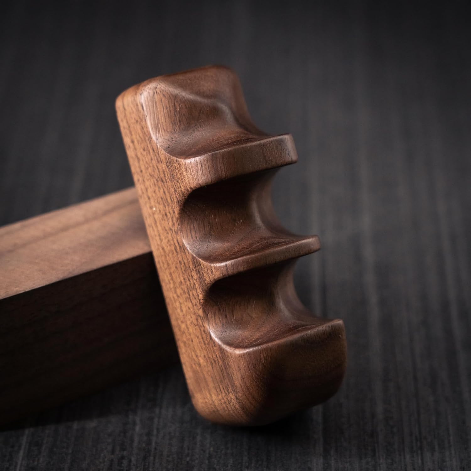 Wood Wooden Camera Hand Grip for Pentax 67 6X7 6 * 7 Right Hand Handle Holder (Walnut)