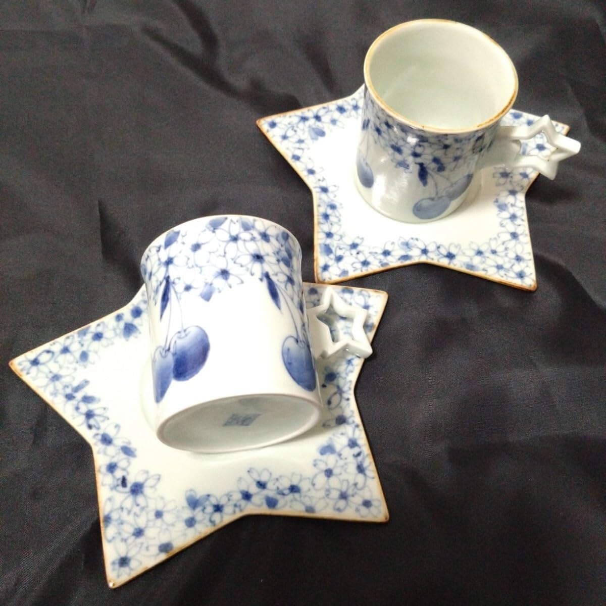 有田焼 福泉窯 カップ&ソーサー2客 染付 唐草 碗皿 楽天市場】有田焼