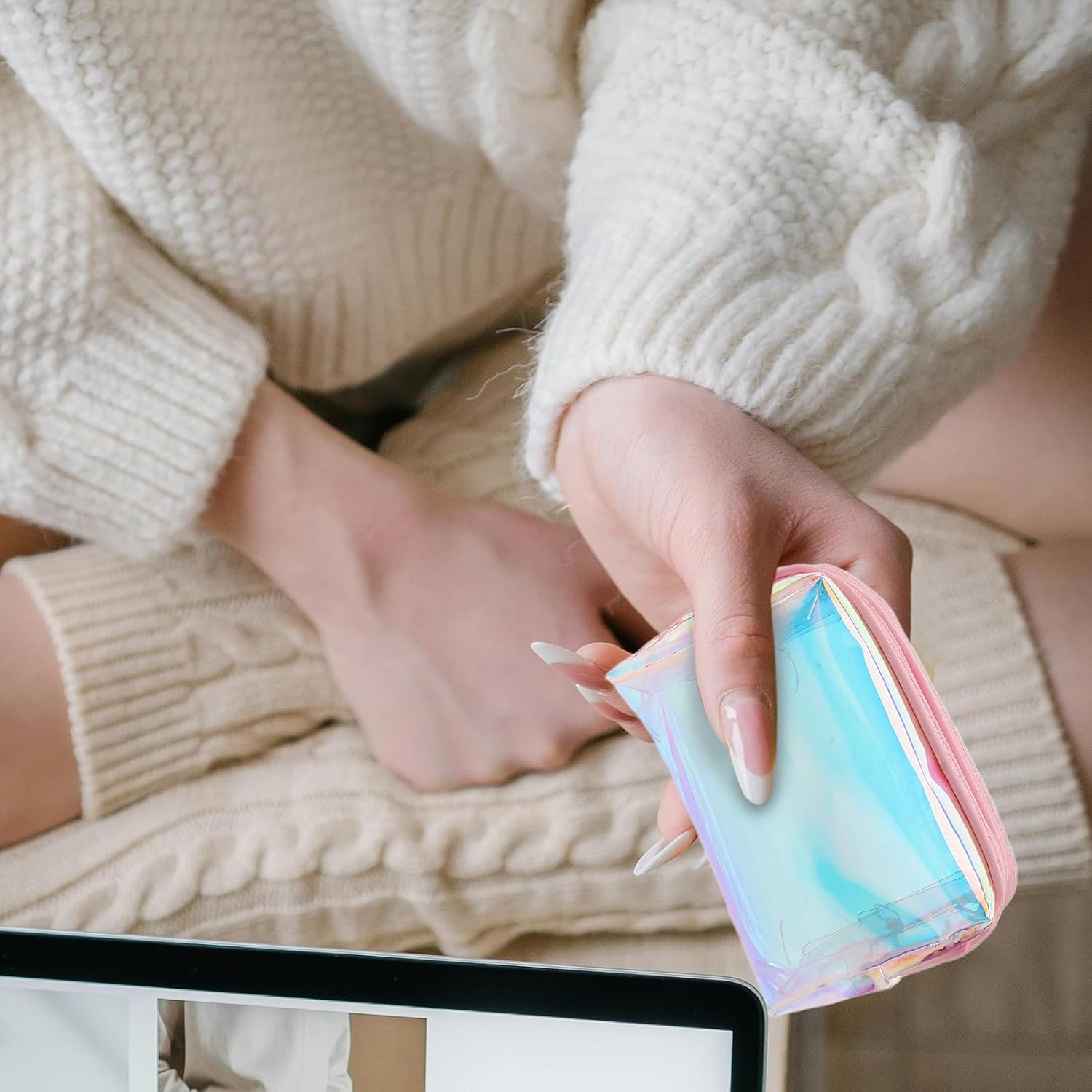 BESTonZON 4Pcs Iridescent Mini Coin Purse Keychain Set Small Wallets with Zipper Pouch for Students Travel Accessories