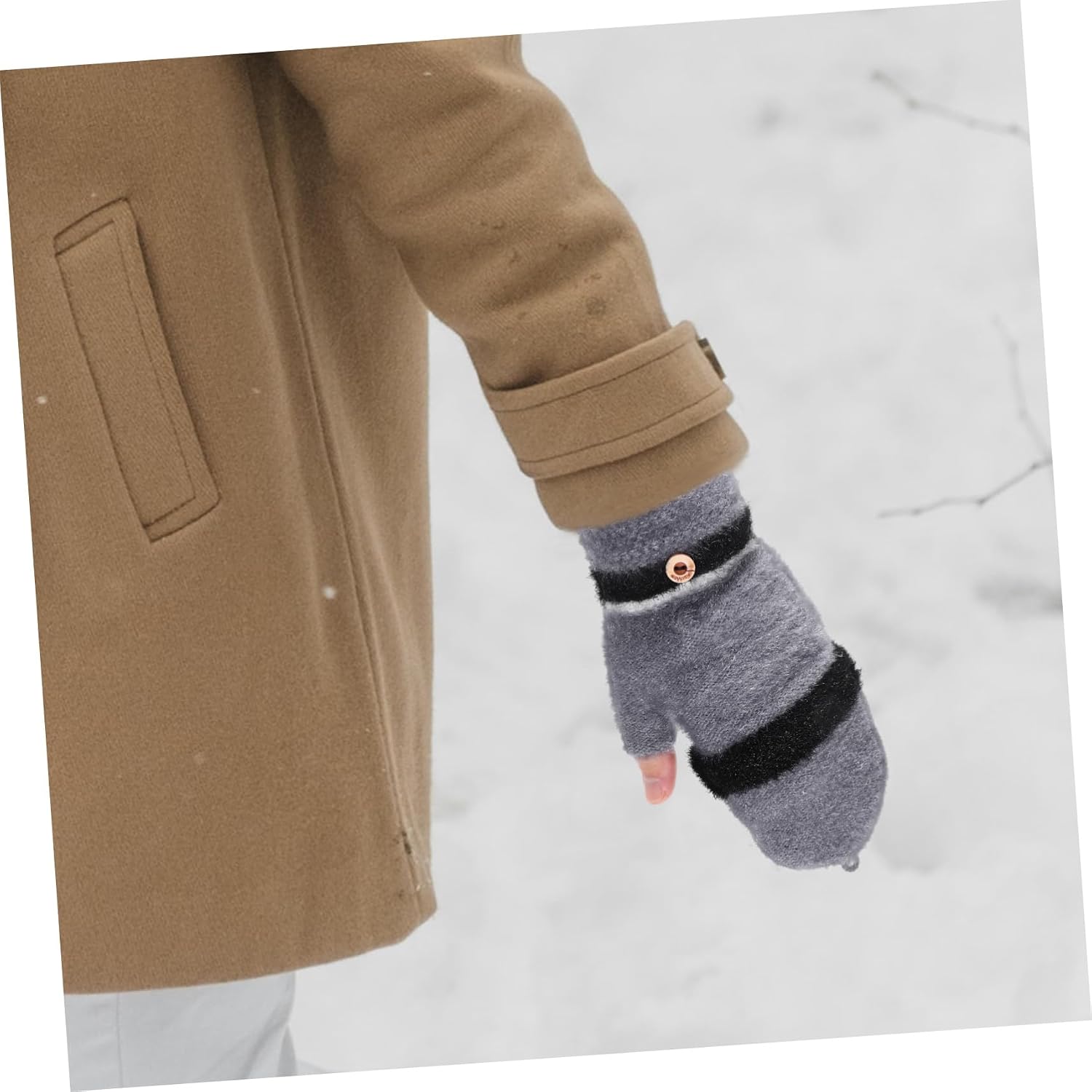 FOMIYES 1Pair USB Heated Winter Gloves Windproof Hand Warmers with Stylish Design Soft Cozy Materials for Comfortable All Day Wear Convenient USB Charging for Easy Use for Outdoor