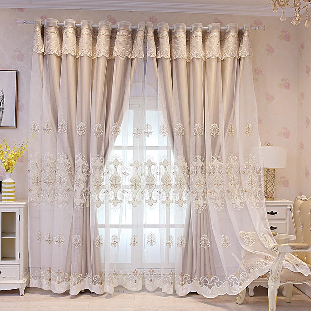 Cortinas marrones de lujo para vestir estancias grandes y aislar la luz con elegancia