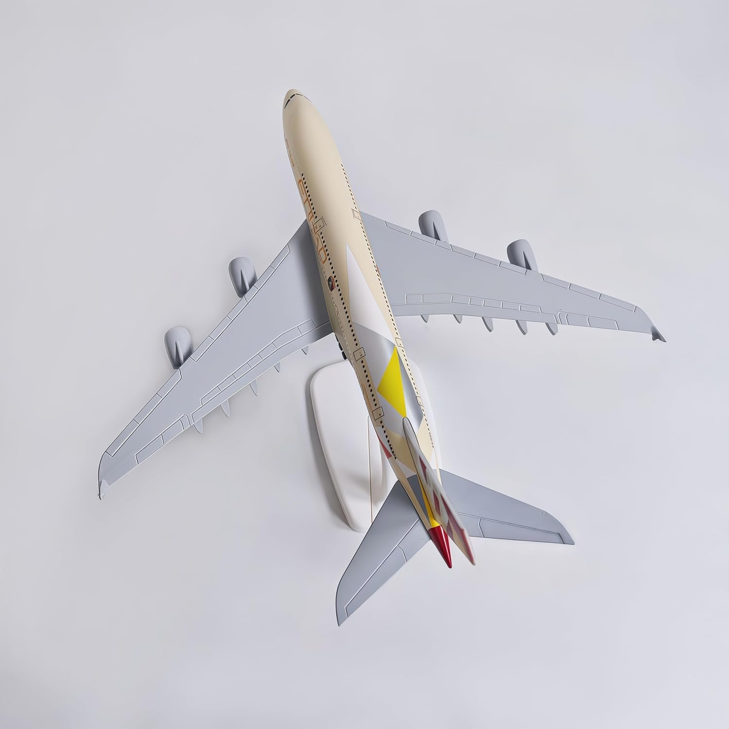 Etihad A380 1:300 Scale Diecast Alloy Model Aircraft for Desk Display Collectible Aviation Gift
