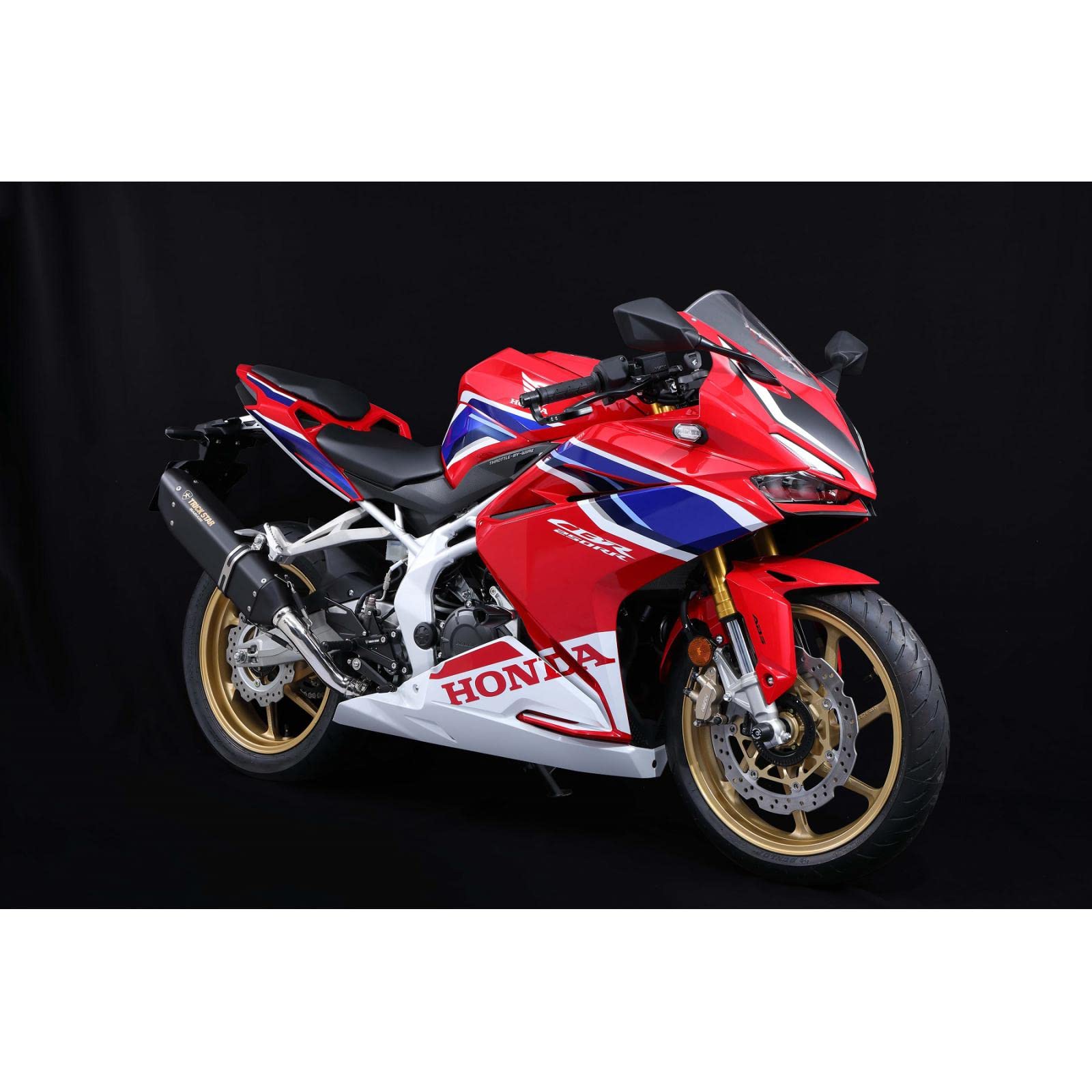 CBR250RR 20年式対応政府認証スリップオンIKAZUCHI MC51 CBR250RR 20年式対応政府認証スリップオンIKAZUCHI MC51