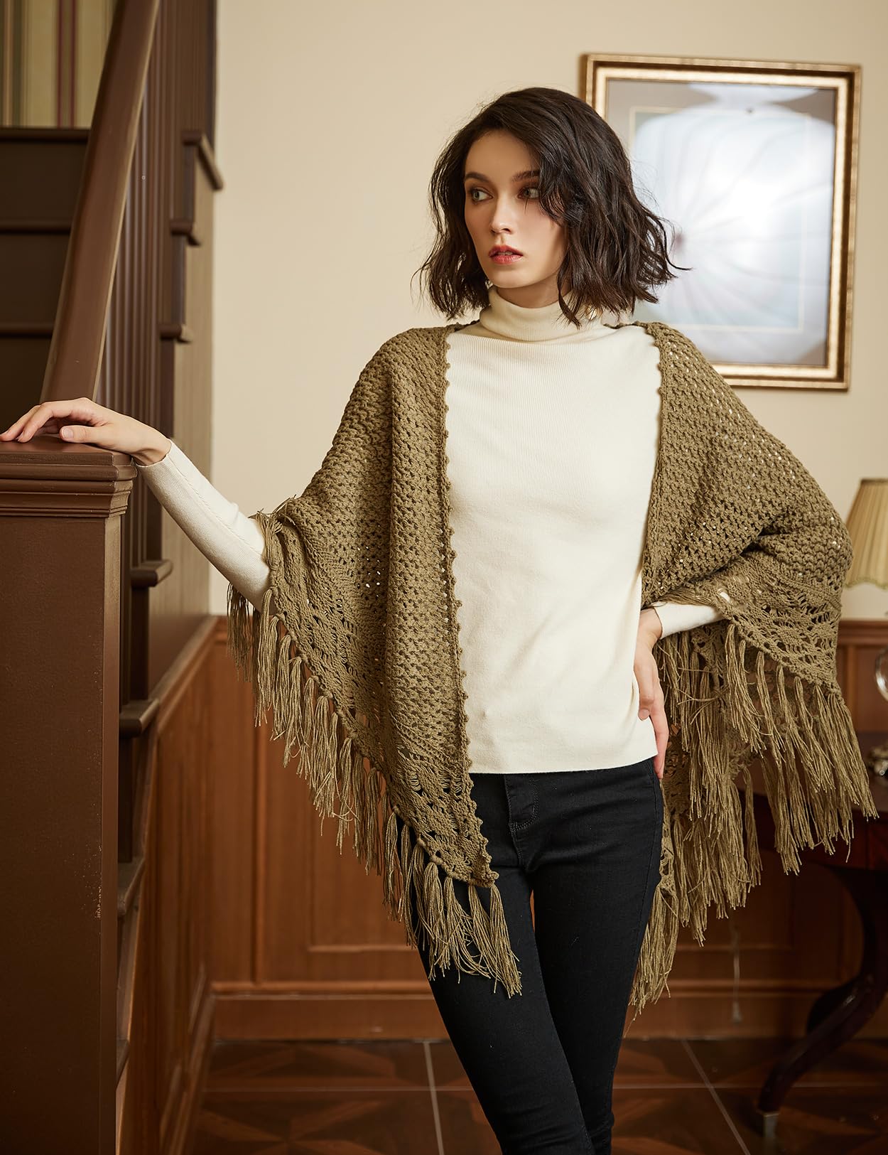 BEAUTELICATE Chal de Ganchillo Mujer Bufanda Punto Triangular Larga Flecos Estolas para Otoño Invierno