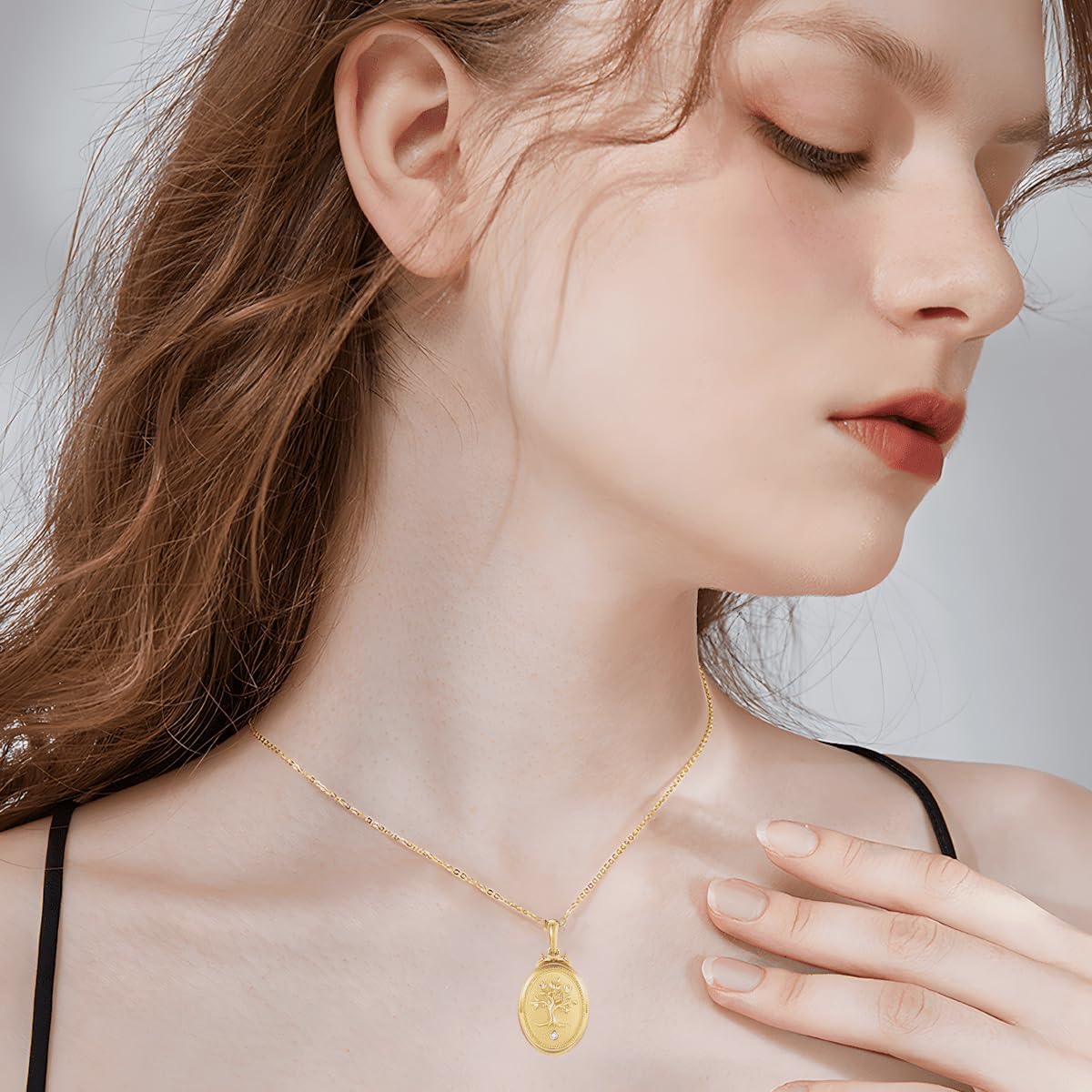 S925 10k 14k 18k Real Gold Tree of Life Oval Photo Locket Necklace for Women, Custom Family Tree Photo Locket Pendant Necklace with Moissanite/Diamonds Personalized Jewelry Memorial Gifts