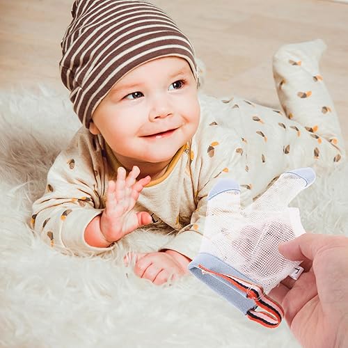 Miniatura 4 de STOBOK Deja de chupar el pulgar, 1 par de guantes anticomer para bebés, antiarañazos, transpirable, protector de pulgar para chupar el pulgar para