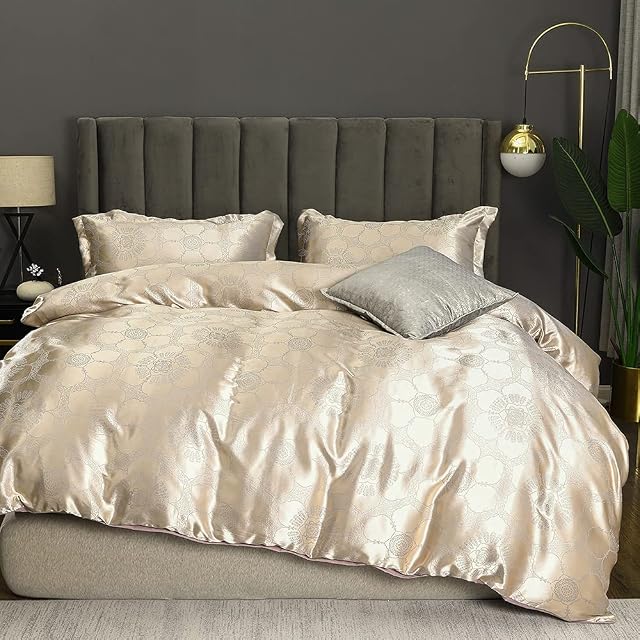 STYHO 3-Piece Silky Jacquard Satin Quilt Duvet Cover Bedding Set 100% Microfibre Luxury Floral Bedding Sets King Size with Matching 2 Pillow Shams(King,Cream)