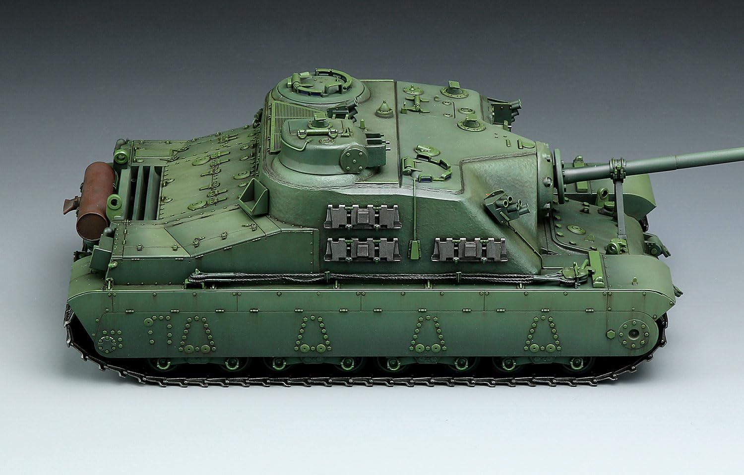Amazon | モンモデル 1/35 イギリス軍 重突撃戦車 A39 トータス