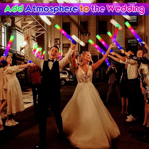 Miniatura 5 de Booguy 56 varillas brillantes a granel, suministros de fiesta que brillan en la oscuridad, palos de espuma LED con 3 modos de parpadeo colorido,