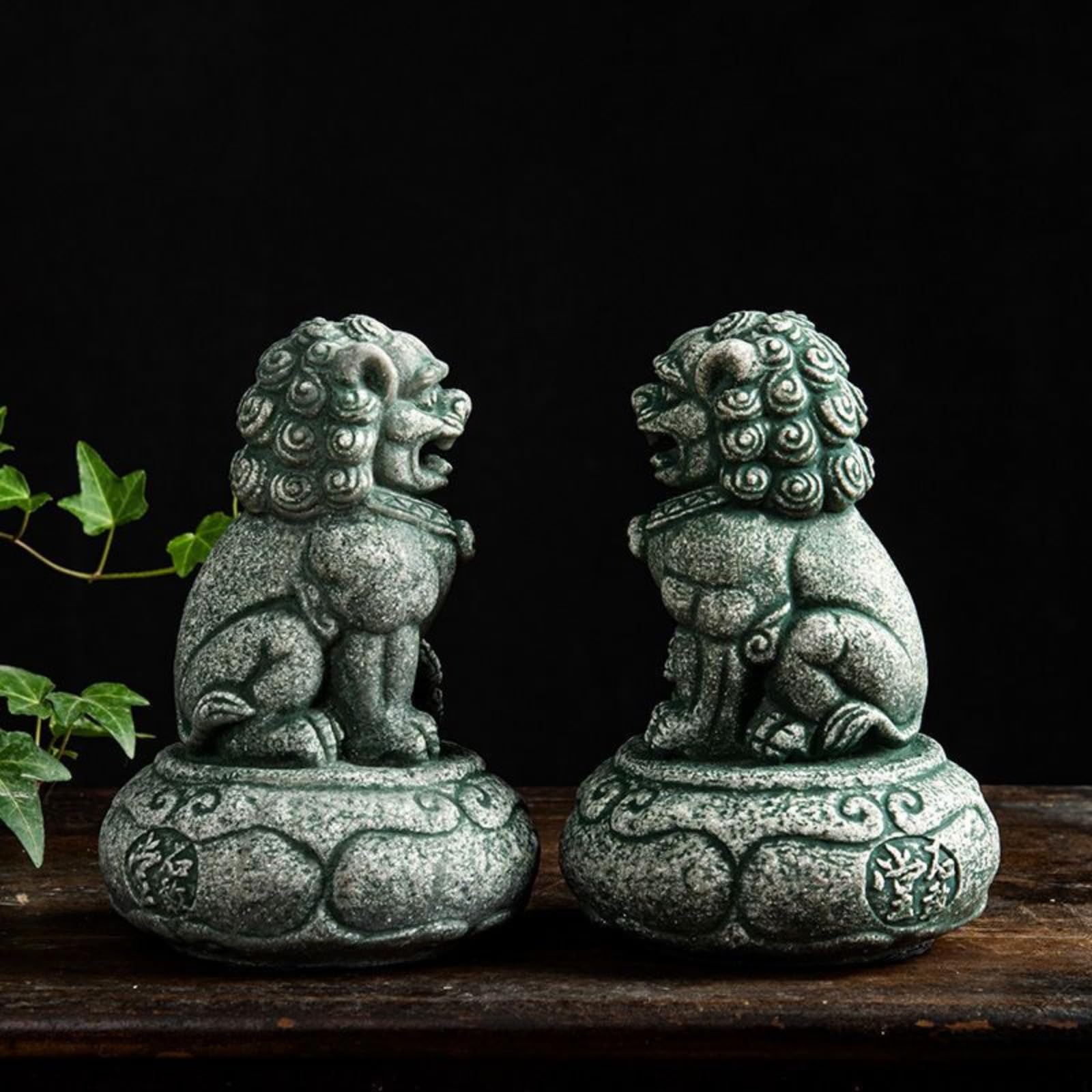Lions en pierre gardiens chinois de 14cm sculptés pour entrée