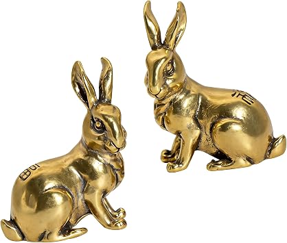 Qmagic Small Brass Rabbit Figurine, 1 Pair Vintage Brass Rabbit Statue Easter Decoration Retro Figurine Home Decor Ornaments for Living Room, Bedroom, Office Desktop, Cabinets