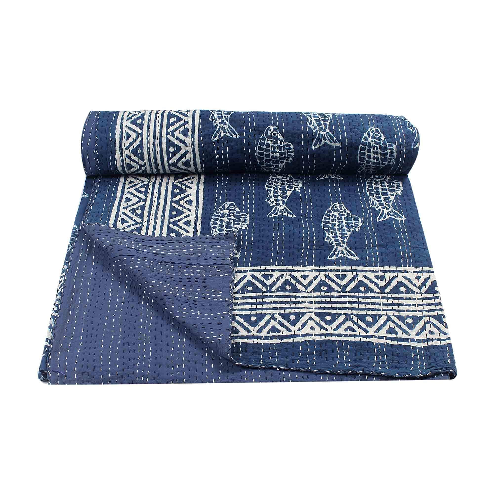 Couvre-lit en coton Kantha fait main avec motif indigo bohème chic