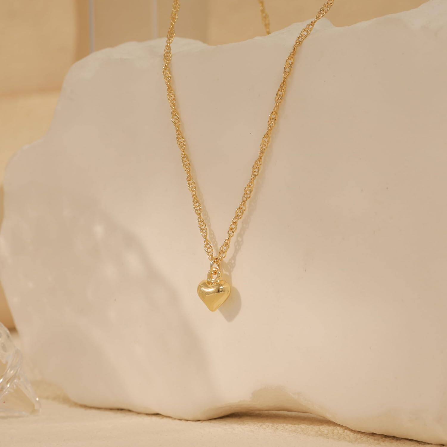 Ewrkbr Gold Heart Necklace for Women,14K Gold Plated Charm Necklace Dainty Love Pendant Necklace Cute Gold Necklace for Women Valentine's Day Gifts Trendy Gold Heart Necklace for Women Gifts - Image 3