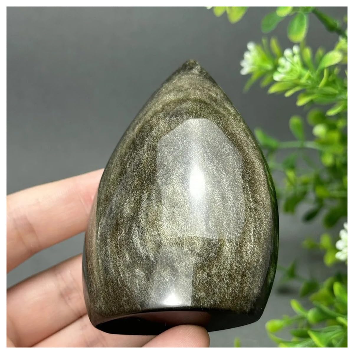 Pierre de cristal d'obsidienne dorée authentique : une torche décorative d'exception