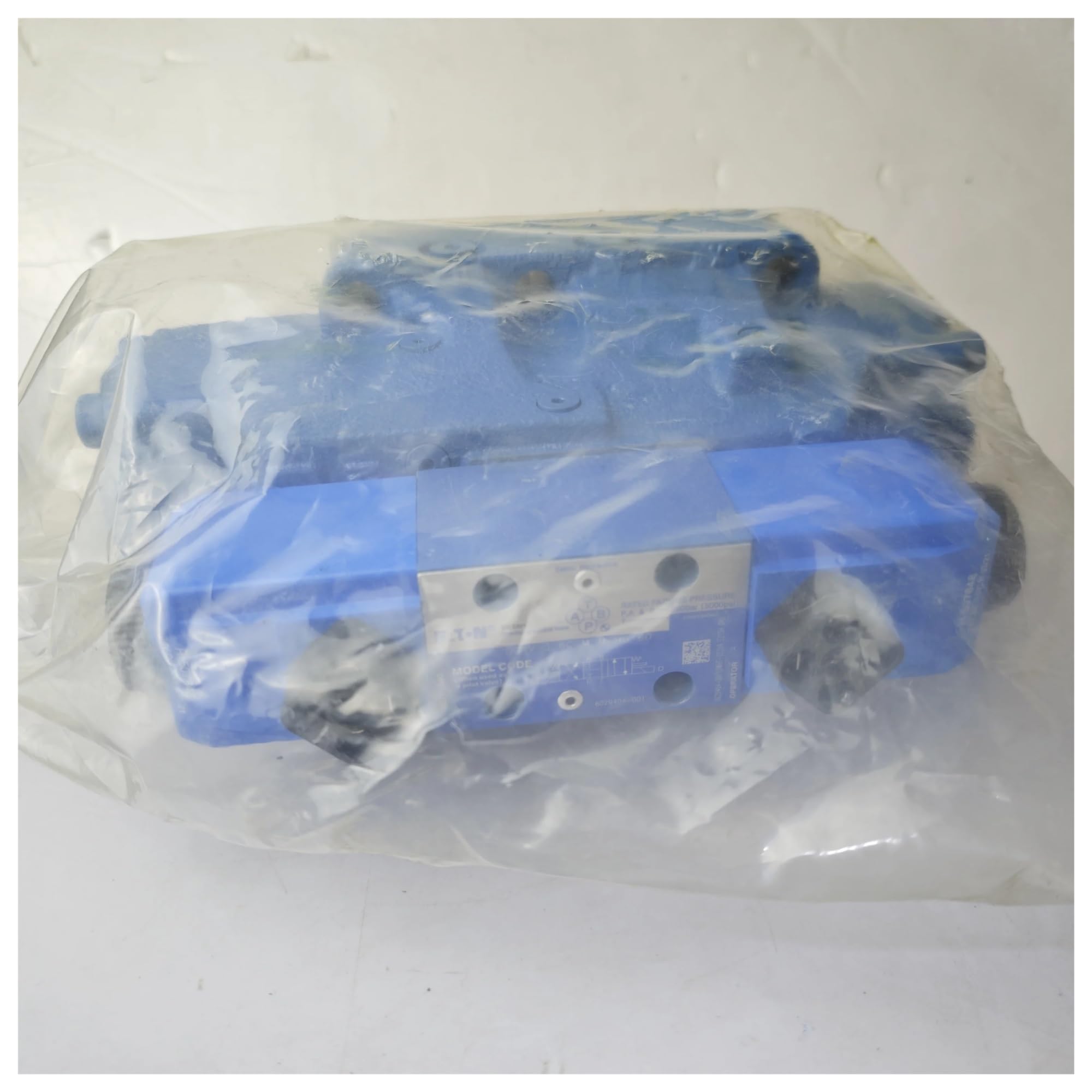 Valvola direzionale DG5V-8-H-2C-M-FW-B-10