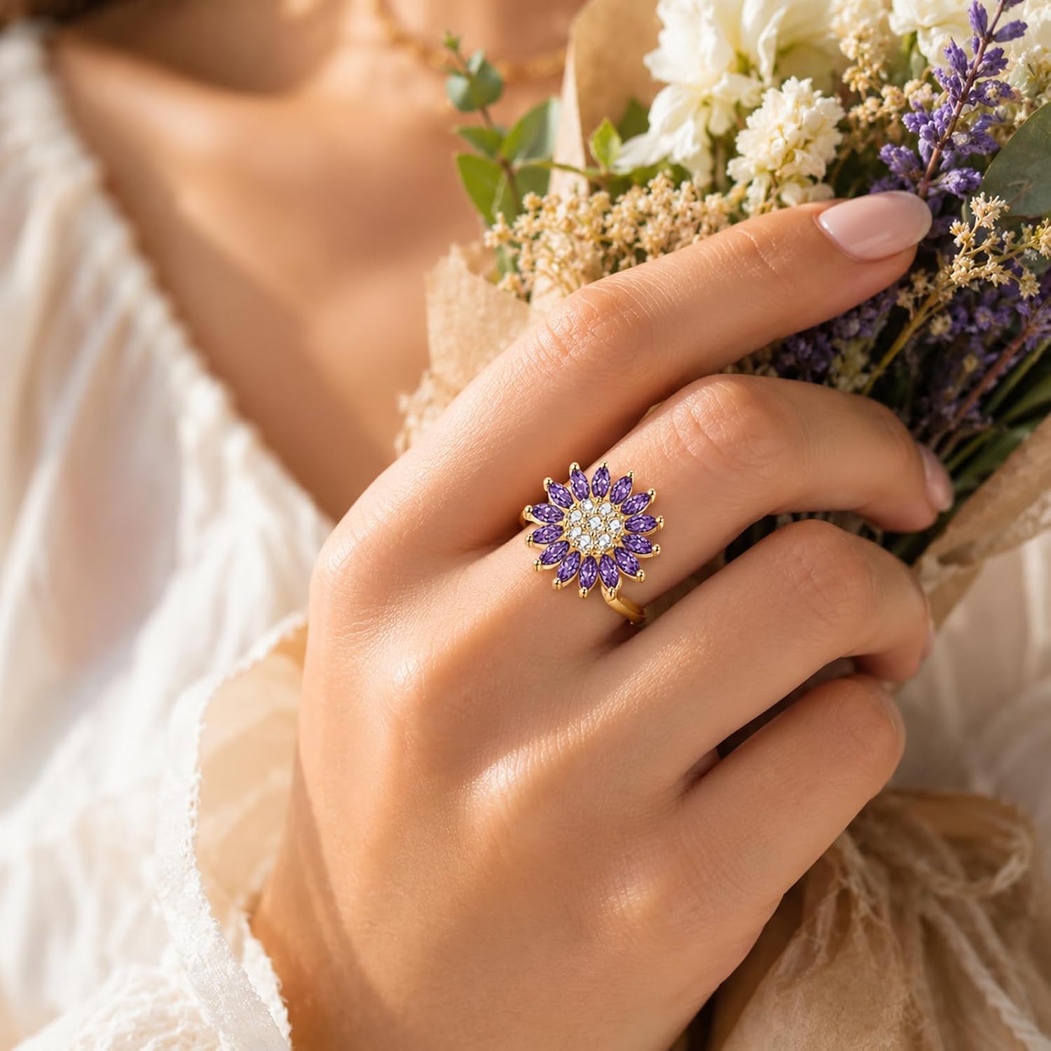 Sunflower Fidget Ring for Women Gold Anxiety Crystal Rings Cubic Zirconia Sunflower Open Adjustable Fidget Ring Spinner Sun Ring for Men Trendy Jewelry