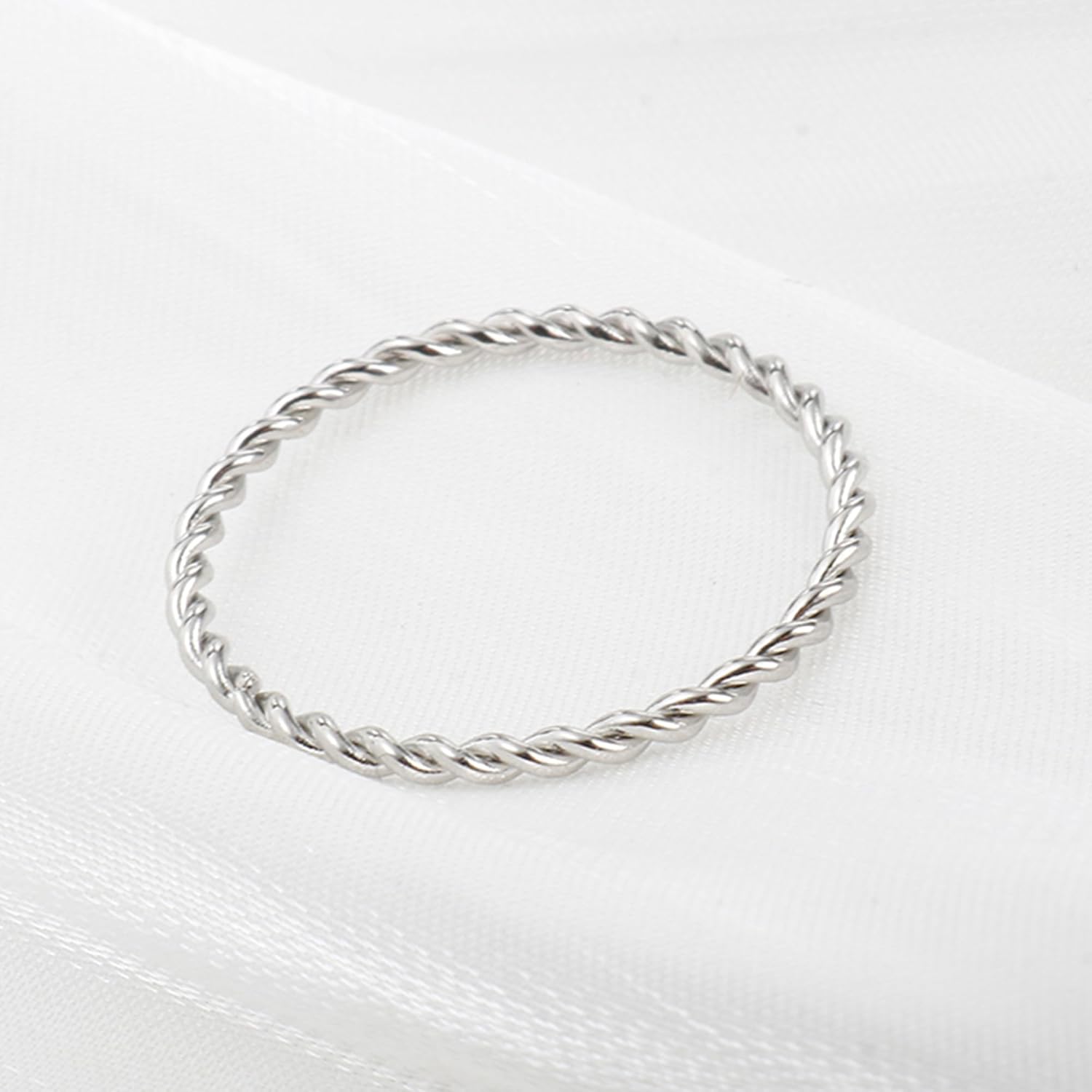 JINHUI Rings for Women, Dainty 18K Gold Rings for Women Stacking Thin Twisted Ring for Midi Knuckle Pinky Finger - Image 3