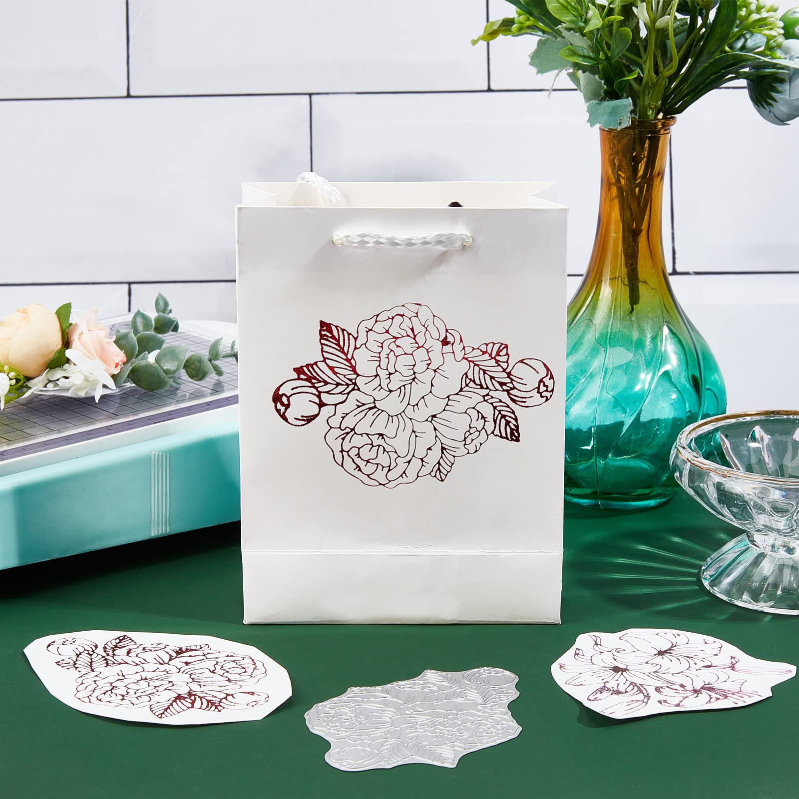 GLOBLELAND 2pcs Plaques Dorure à Chaud Métal - Motifs Fleur Pour Scrapbooking Et Cartes