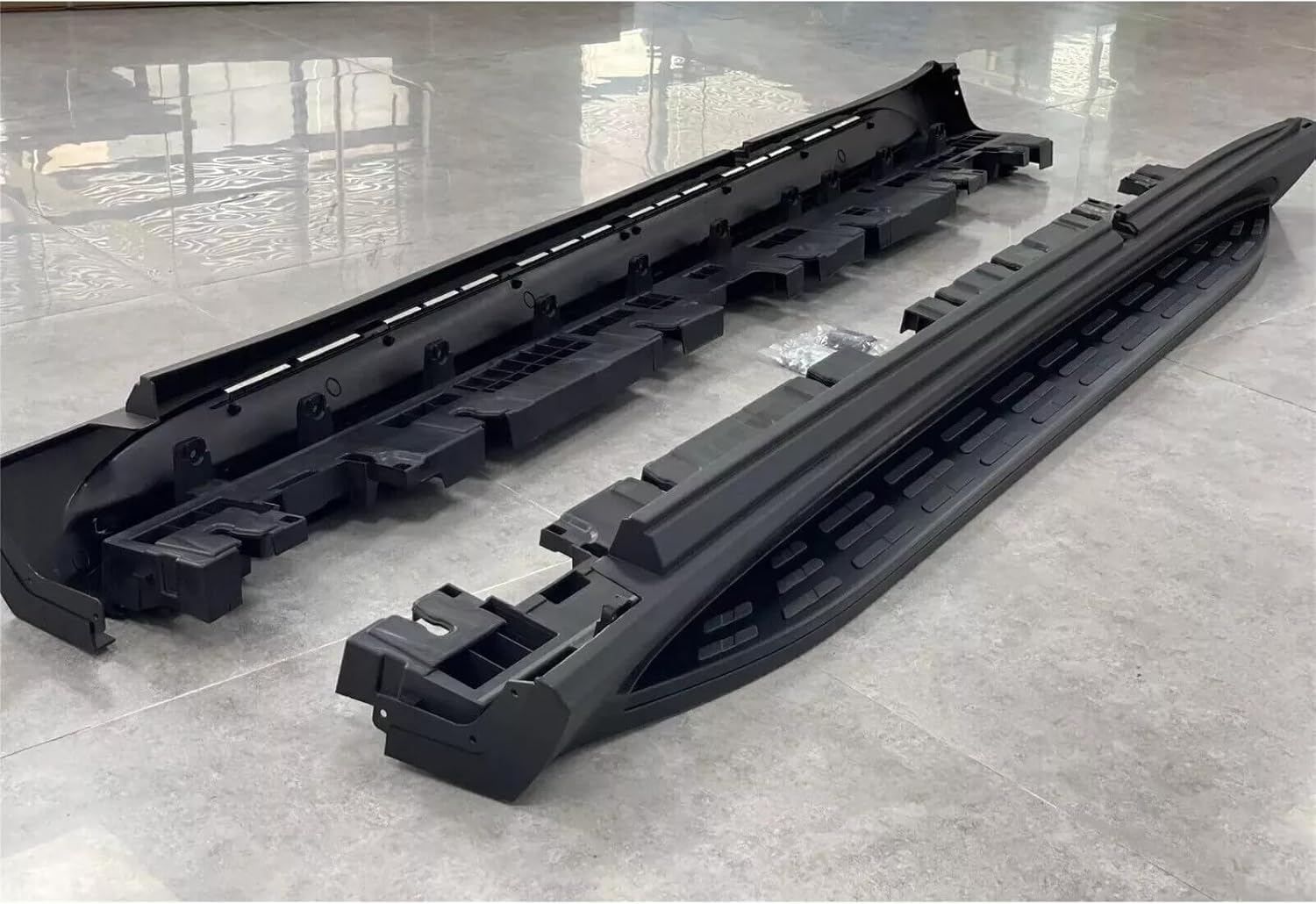 Running Boards Fits for 2019-2025 2026 Mercedes Benz GLE 350 450 400 580 63 GW167 SUV Side Steps Pedal Steps Nerf Bar Accessories 2PCS