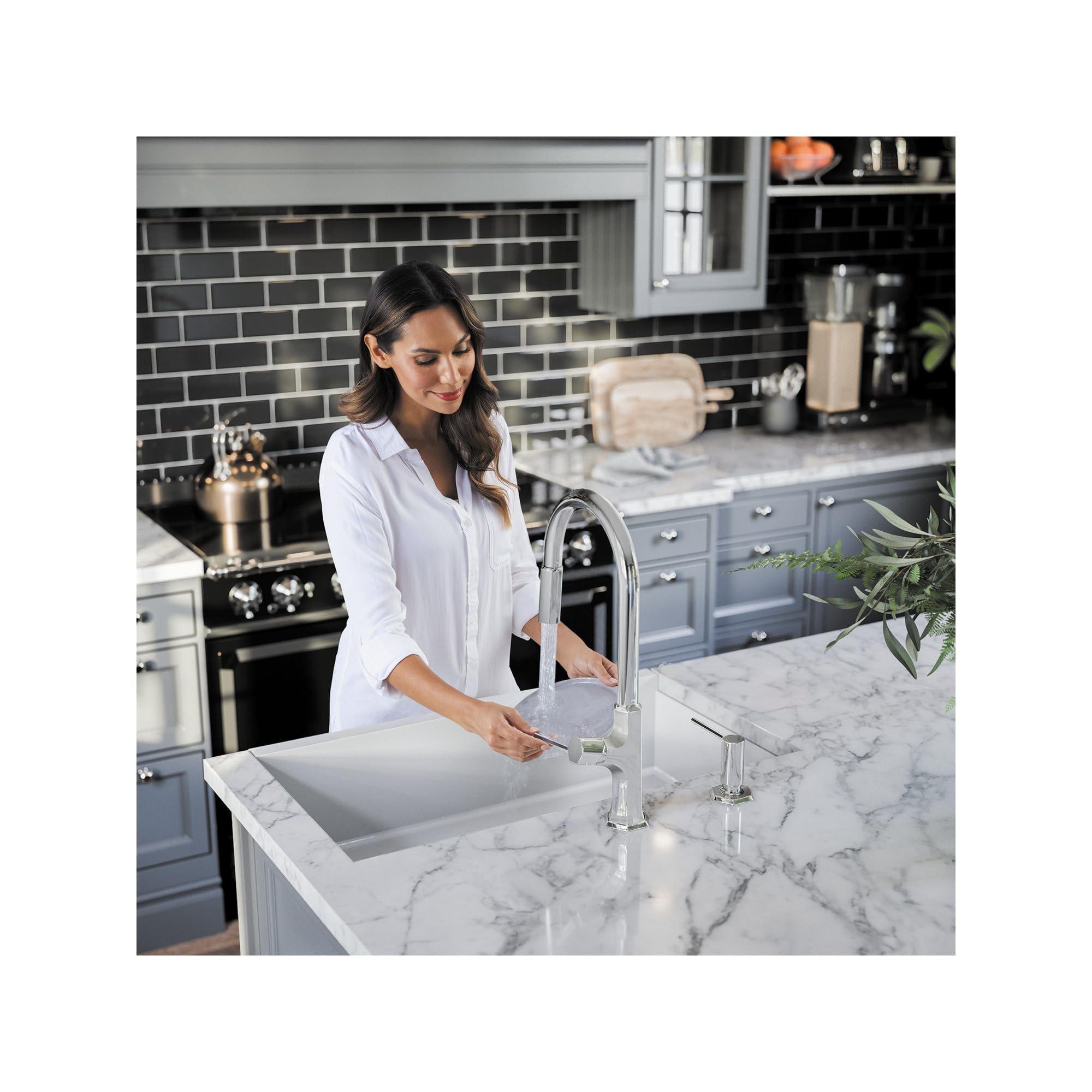 hansgrohe Dispensador de jabón de baño y cocina de 3 pulgadas en cromo, 04857000