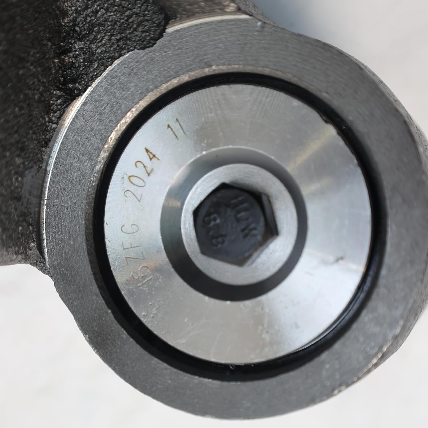 328594700 3285947 Drive Fan Bracket Support for Cummins 6BT 5.9 Engine