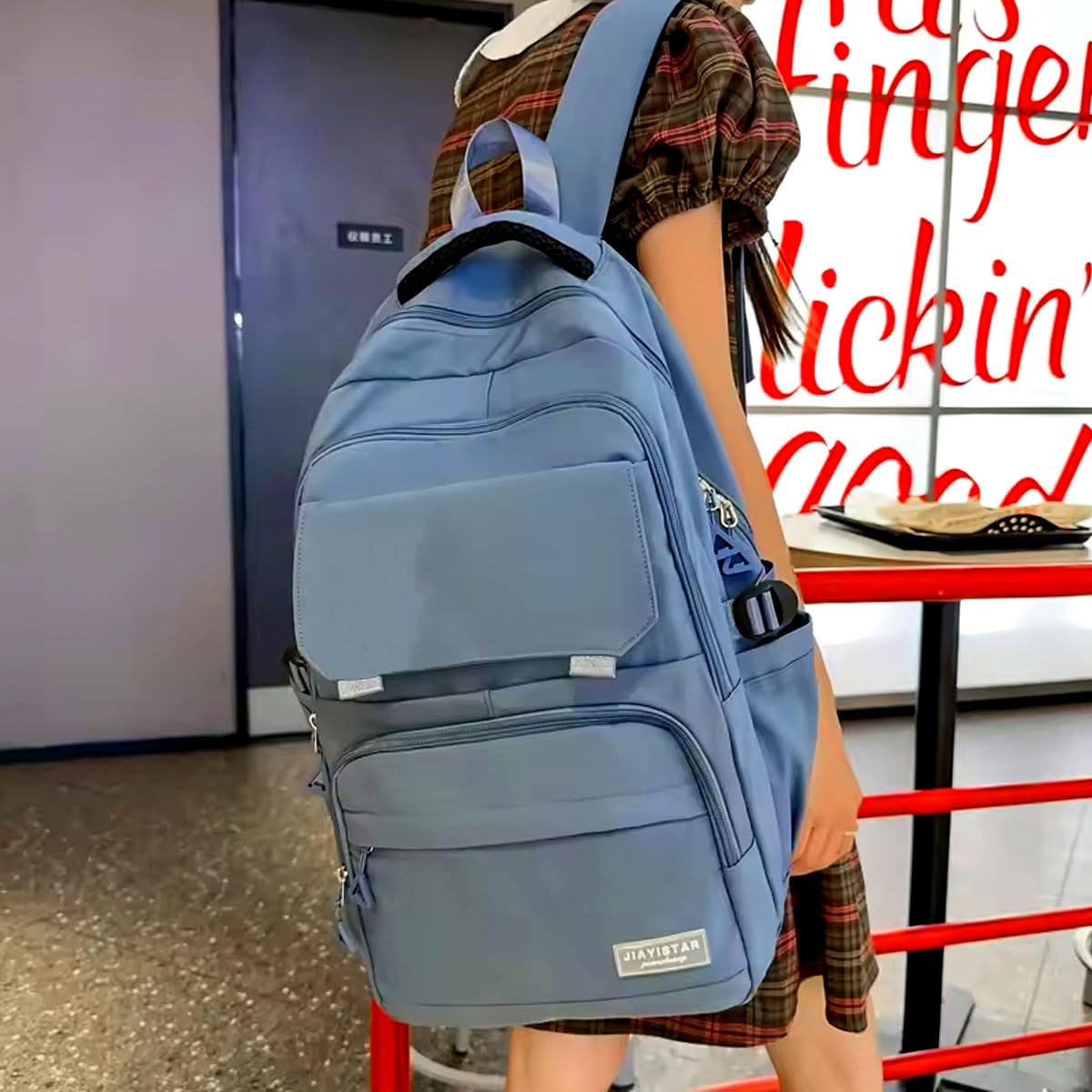 Mochila Bolsa Fofa Feminina Masculina Estilosa Elegante Academia Impermeável Escolar Viagem Trabalho Treino Fashion Mochilas Para Notebook Moderna Leve Passeio em promoção! Veja a oferta e mais achadinhos de Bolsas 7 Hoje é o melhor dia para comprar Mochila Bolsa Fofa Feminina Masculina Estilosa Elegante Academia Impermeável Escolar Viagem Trabalho Treino Fashion Mochilas Para Notebook Moderna Leve Passeio com aquele preço maroto! Promoção! Aproveite a oferta! 7