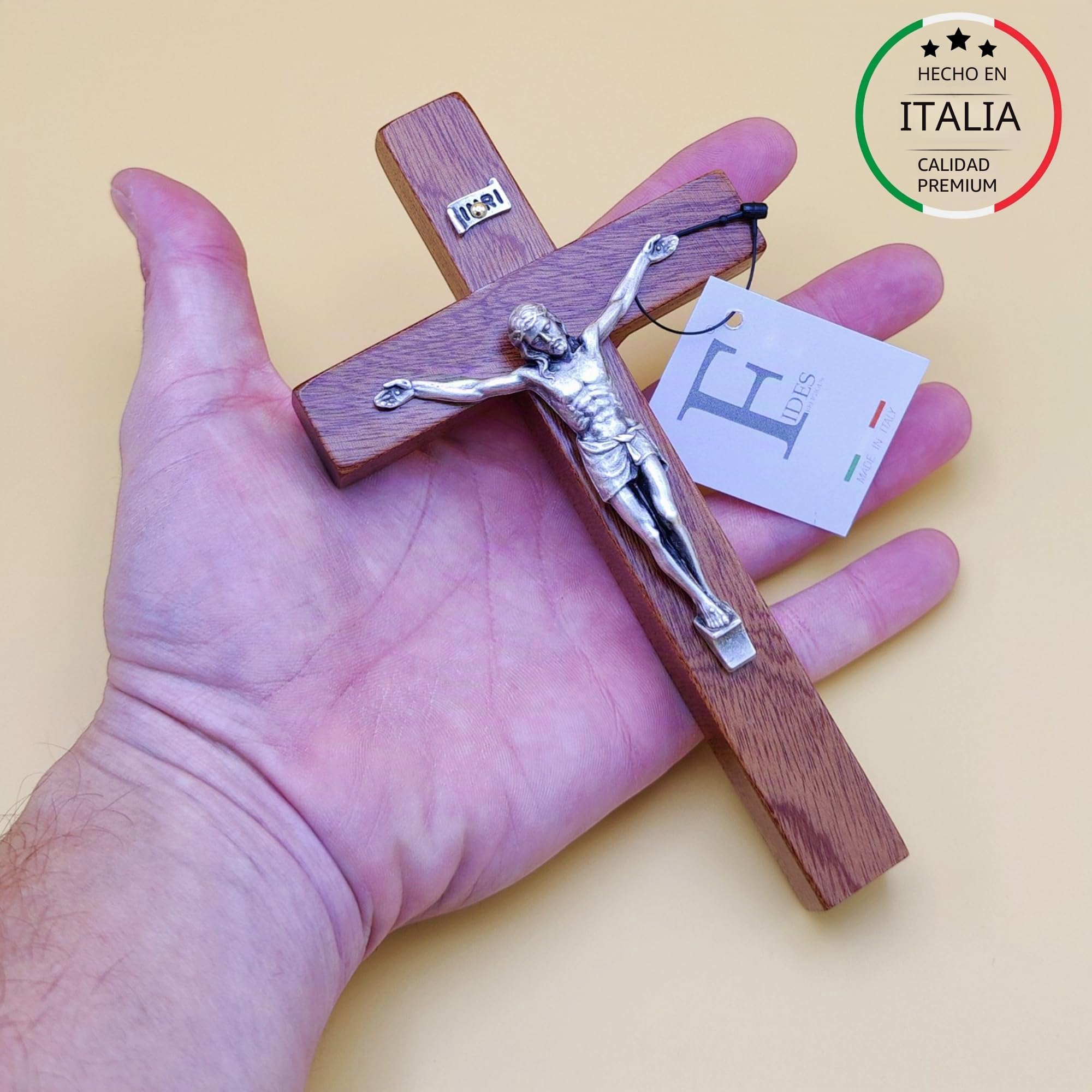Crucifijo de pared – Artesanal fabricado en Italia Cristo e INRI chapado en plata 999 – Crucifijos de pared de madera, madera preciosa de caoba – Cuidado y precisión de los detalles de Jesús – 16,5 x