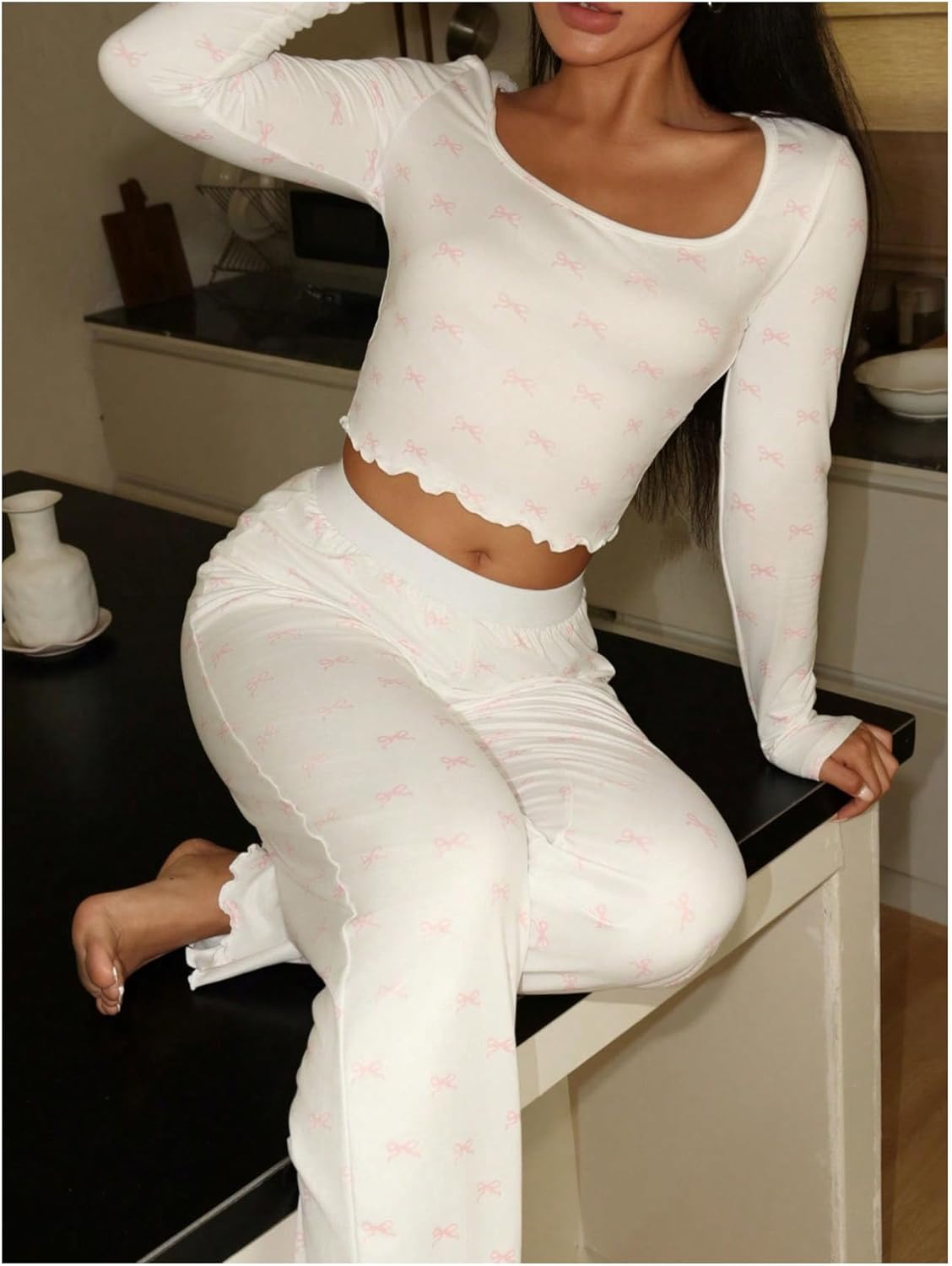 WDIRARA Women's Bow Print 2 Piece Pajama Set Pants Pjs Set Square Neck Long Sleeve Sleepwear - Image 5