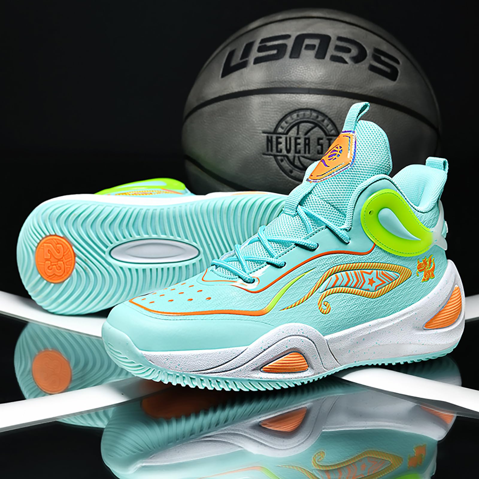 Zapatillas Baloncesto Hombre Altas Antideslizantes Transpirables | Ideales for baloncesto y running. Suela de goma antideslizante. Parte superior de cuero sintético y malla.