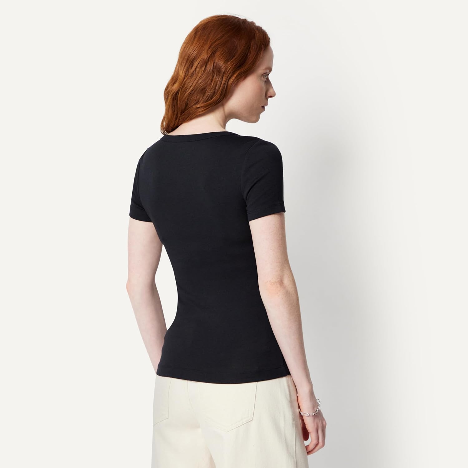 Amazon Essentials Women's Slim-Fit Short-Sleeve V-Neck T-Shirt