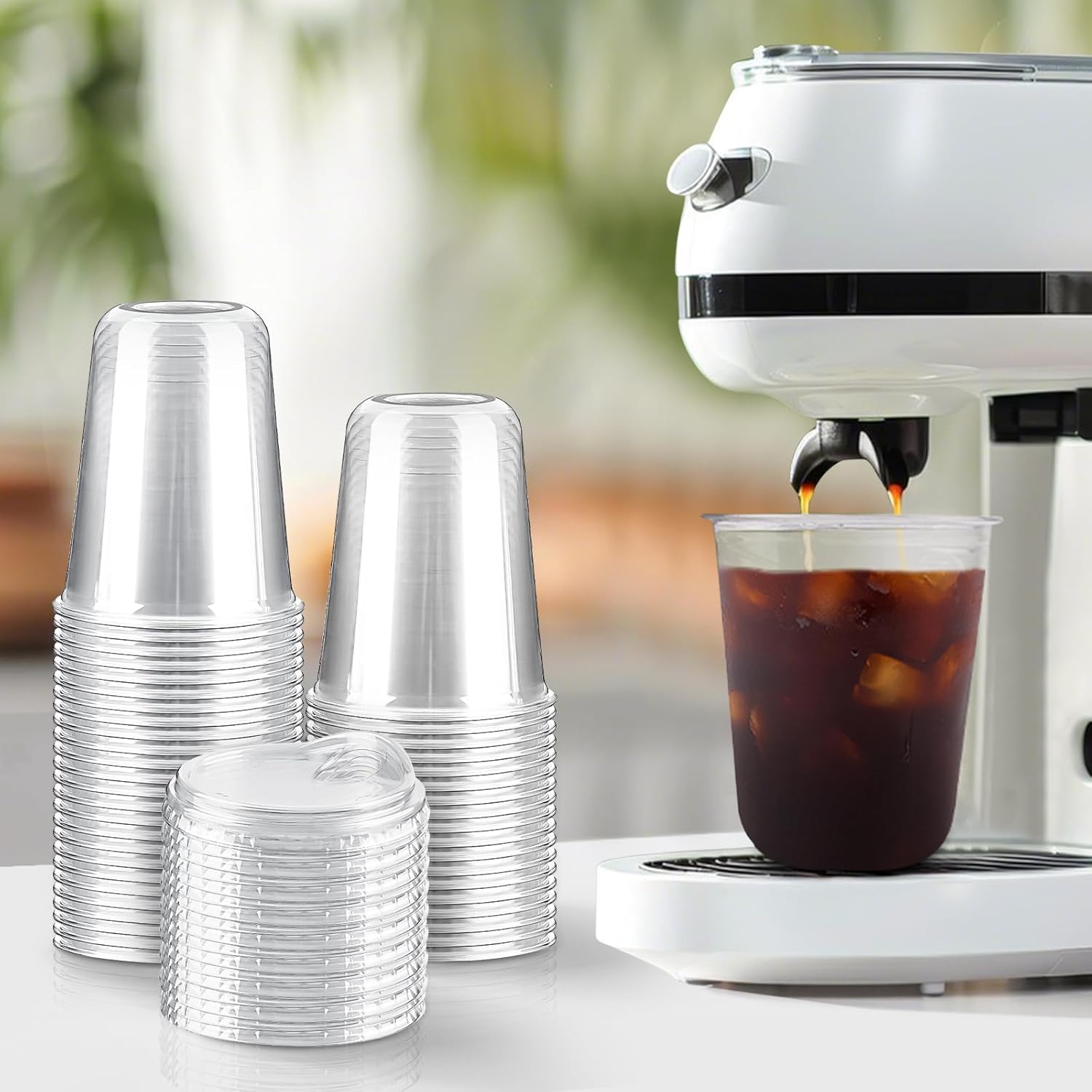 Qeirudu 16 Oz Round Bottom Clear Plastic Cups with Strawless Sip Lids, 100 Pack Disposable Iced Coffee Cups To Go Cups for Cold Drinks, Smoothie, Juice, Milkshake