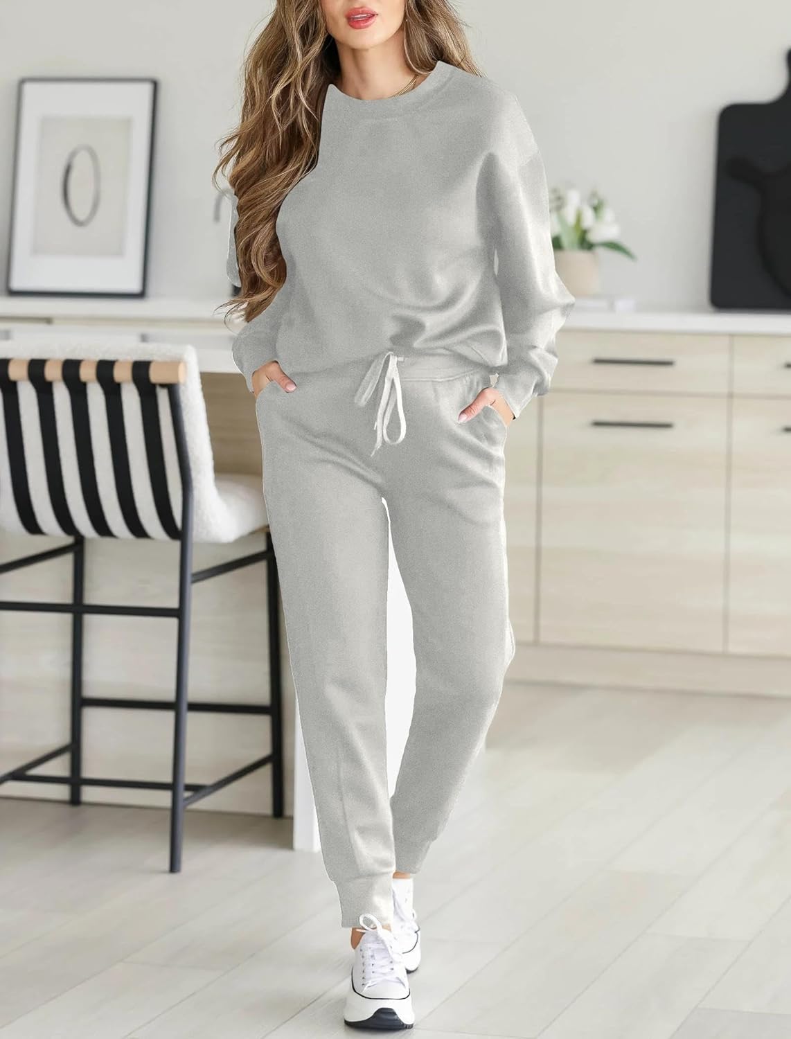 HBQ Sweatsuits For Women Sets 2 Piece Outfits Crewneck Sweatshirts Pullover Tops And Jogger Pants Tracksuits Lounge Set - Image 3