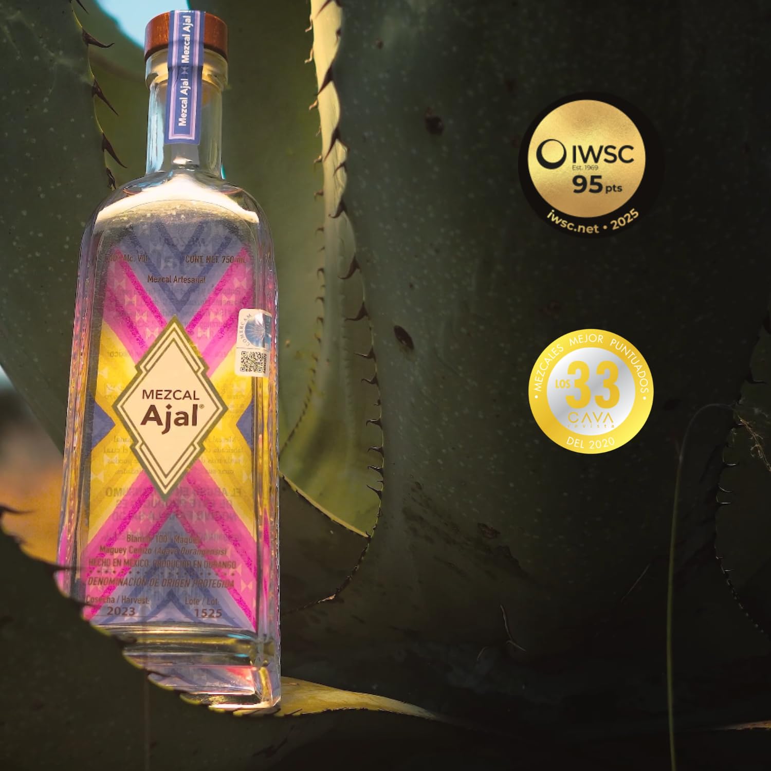 Mezcal Ajal | 100% Cenizo Agave | Artesanal - Handgefertigt in Durango, Mexiko | Leicht rauchig und mild, Perfekt für Cocktails oder zum puren Genuss | 40.5% (0.7 l)
