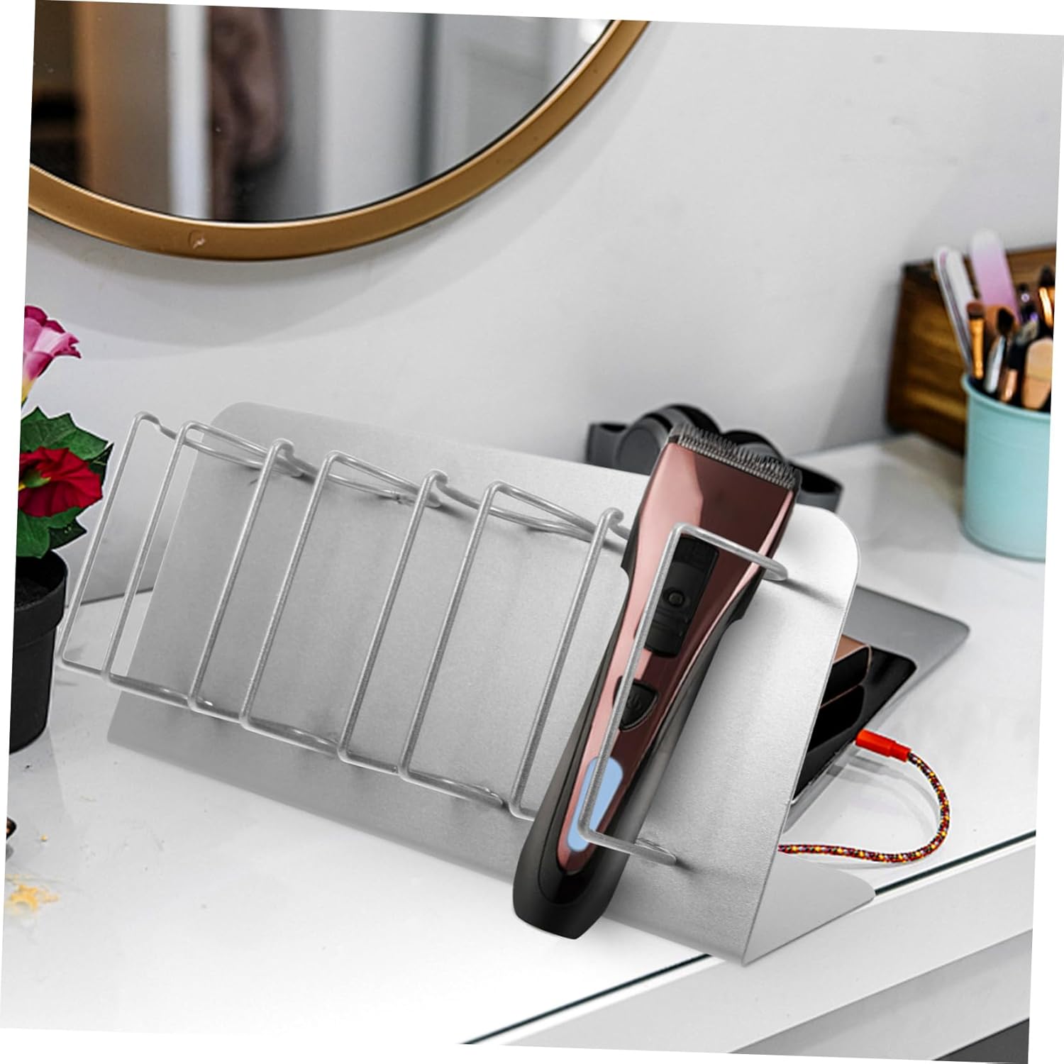 Electric Clipper Rack for Hair Stylists Stainless Steel Hair Clipper Holder Space-Saving Design for Salon Tools Sleek and Durable Organizer for Clippers and Accessories
