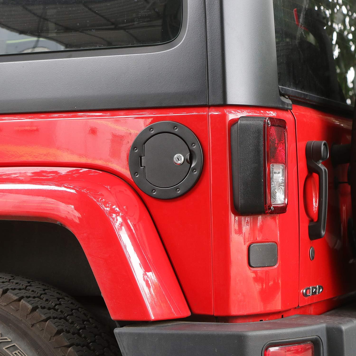 JeCar Gas Cap Cover Locking Fuel Filler Door Cover for 2007-2018 Jeep Wrangler JK & Unlimited Sport Sahara Rubicon X, Black